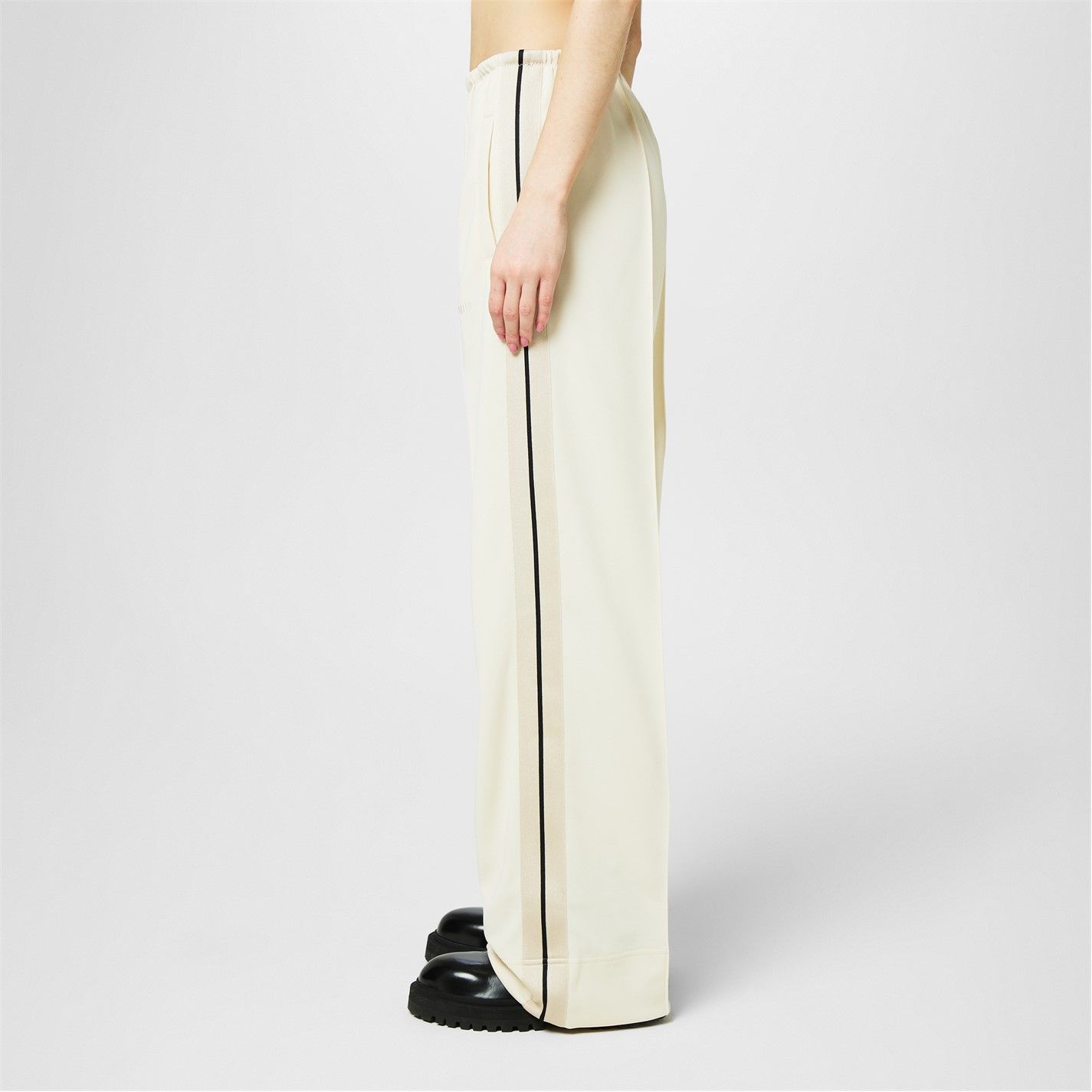 Palm Angels o1g2r1mq0325 Loose Fit Track Pant in Ivory Size 27" / US 4 / IT 40 - 4 Thumbnail