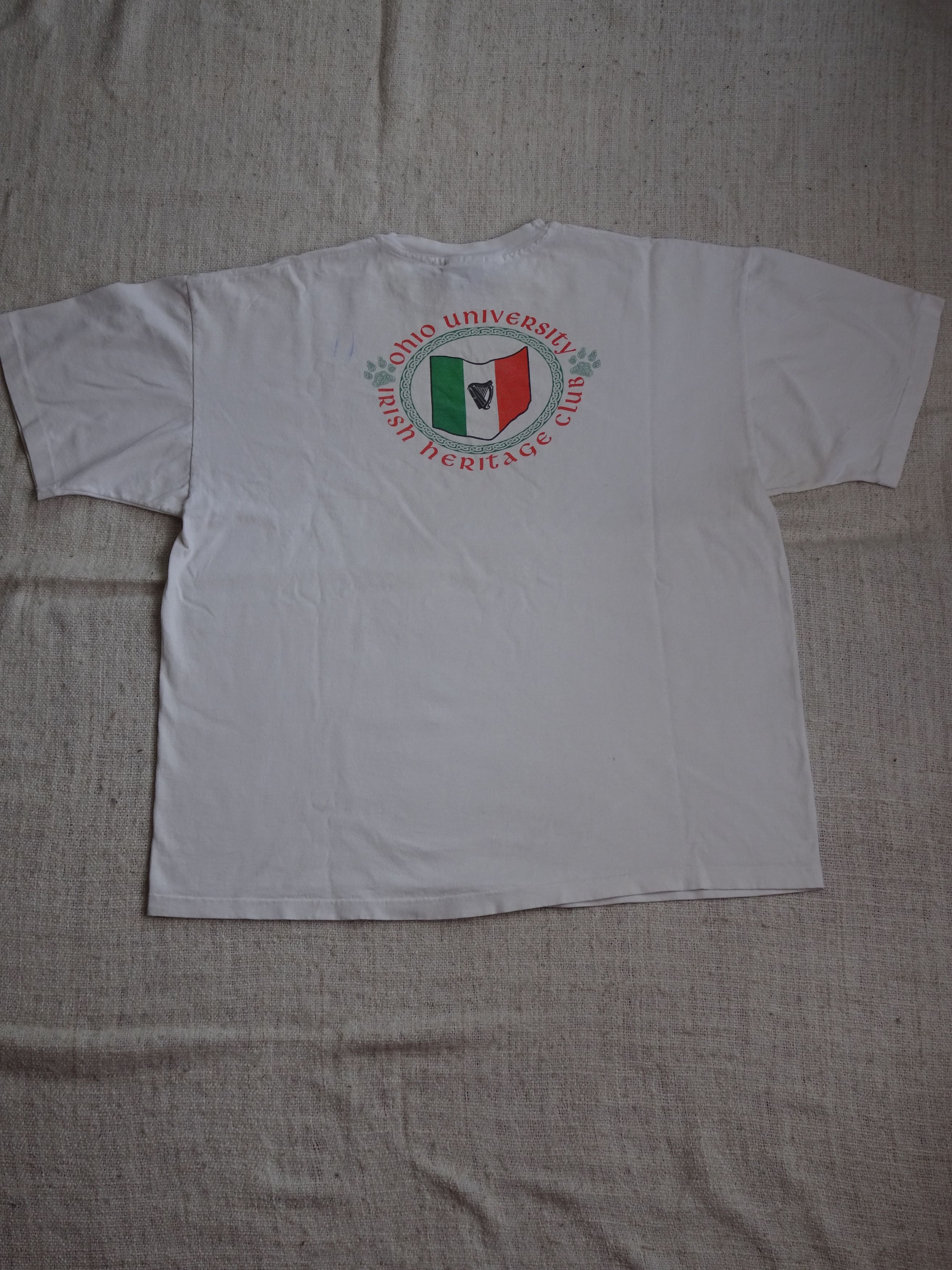 Hanes Vtg 90s Single Stitch Guinness Ohio University Graphic Tee Size US XL / EU 56 / 4 - 1 Thumbnail