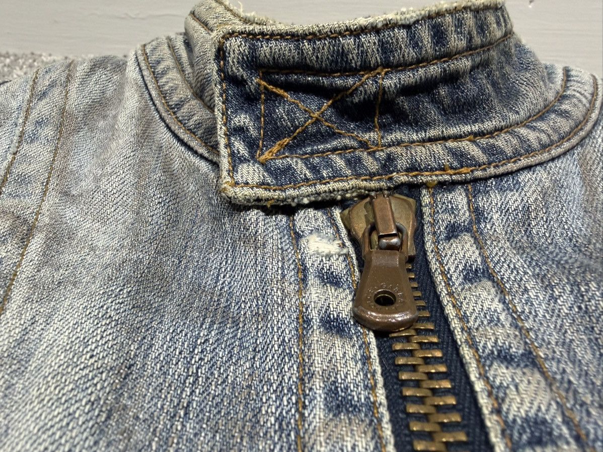 Dolce & Gabbana 2000’s Dolce & Gabbana distressed denim jacket G8090 Size US S / EU 44-46 / 1 - 3 Thumbnail