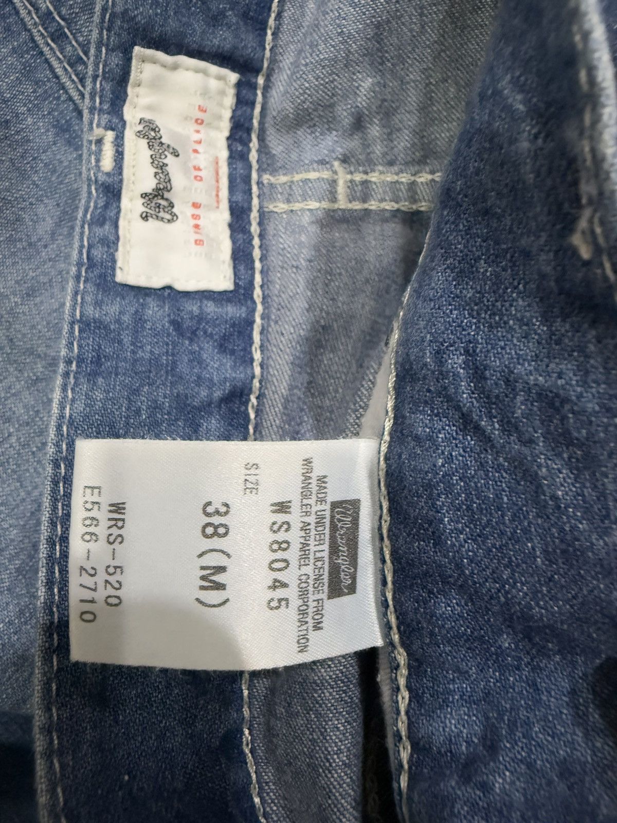 Wrangler WRANGLER SENSE OF PLACE DISTRESSED STYLE JEANS Size 29" - 10 Thumbnail