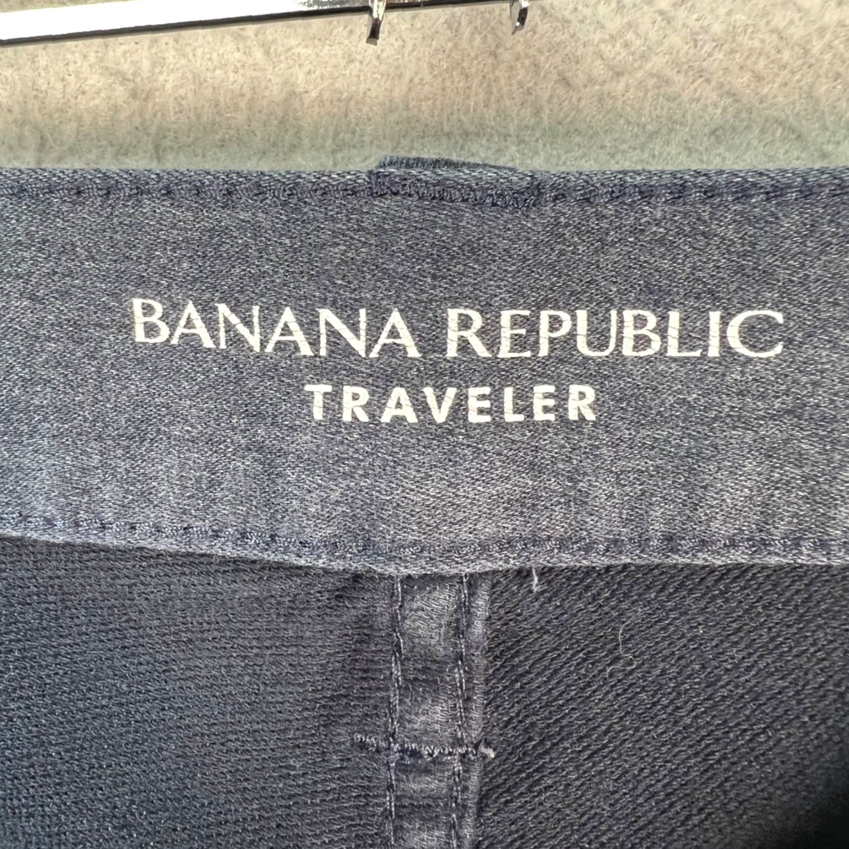 Banana Republic Banana Republic Traveler Mens Size 32 Athletic Tapered Fit Jeans Blue Cotton Denim 5-Pocket Size US 32 / EU 48 - 3 Thumbnail