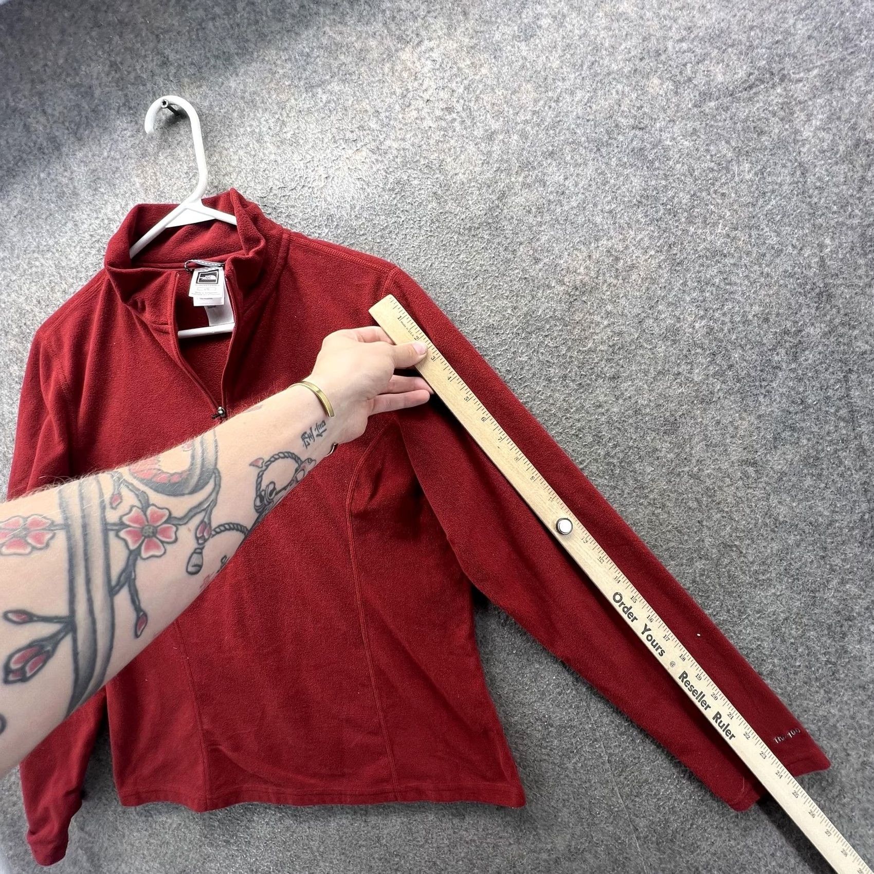 The North Face The North Face Sweatshirt Womens Large Red TKA 100 Fleece 1/4 Zip Pullover Top Size L / US 10 / IT 46 - 4 Thumbnail