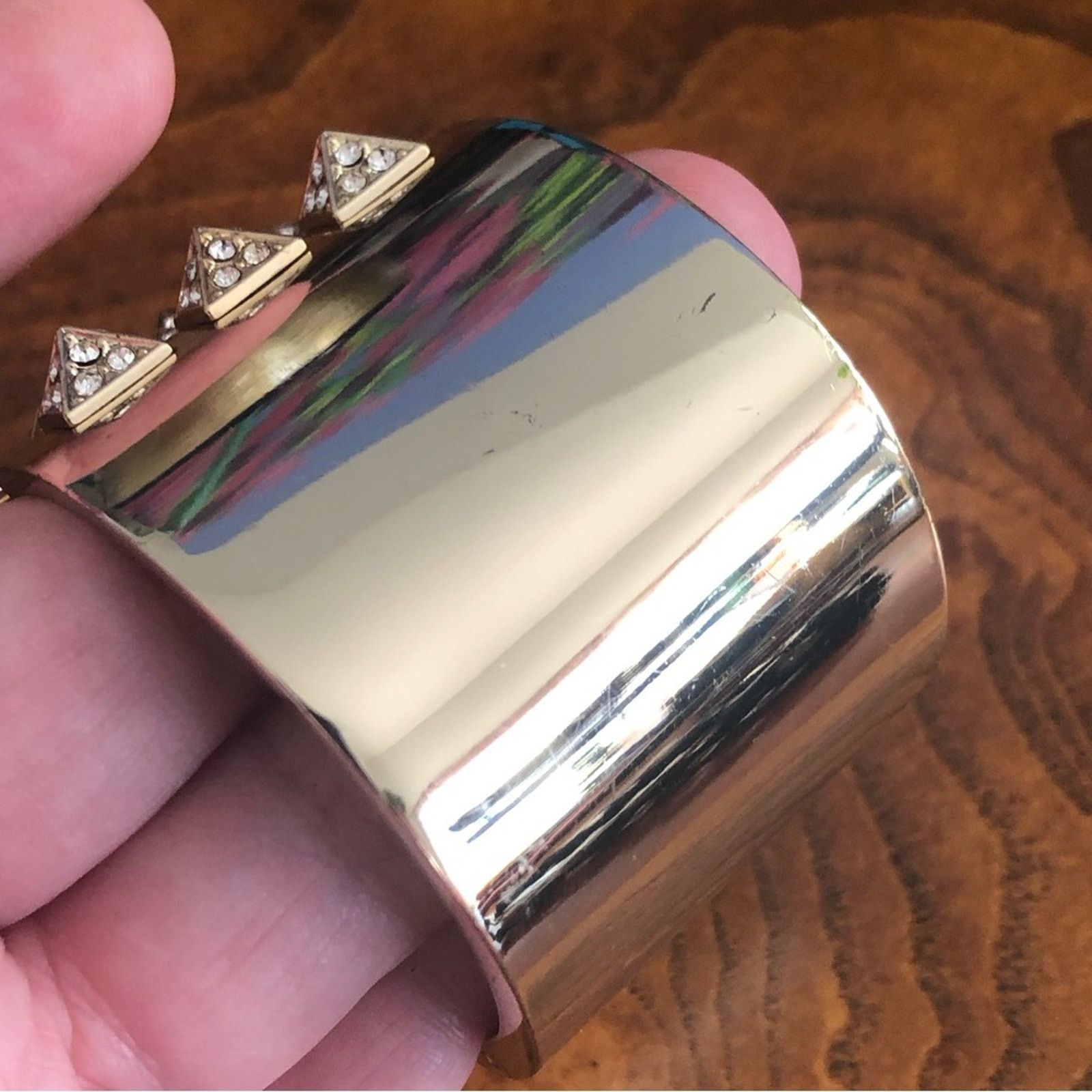Victoria's Secret Victoria’s Secret gold plated mirror finish cuff bracelet Size ONE SIZE - 9 Thumbnail