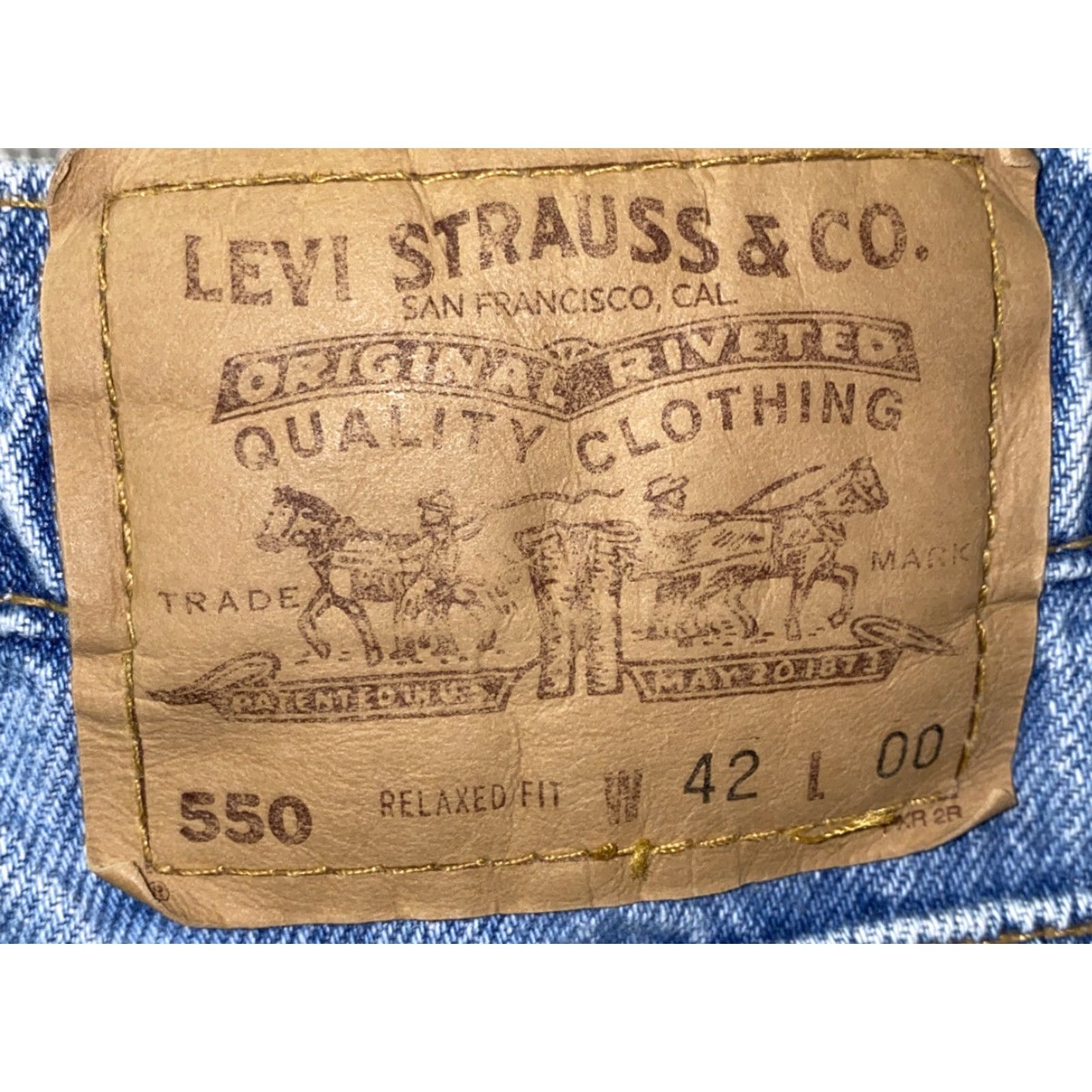 Denime VINTAGE Levi’s 550 Mens Blue Relaxed Fit Denim Jean Shorts Size 42 Denim Blue Levi’s 550 Jeans Mens Shorts 42 Size US 42 / EU 58 - 5 Thumbnail