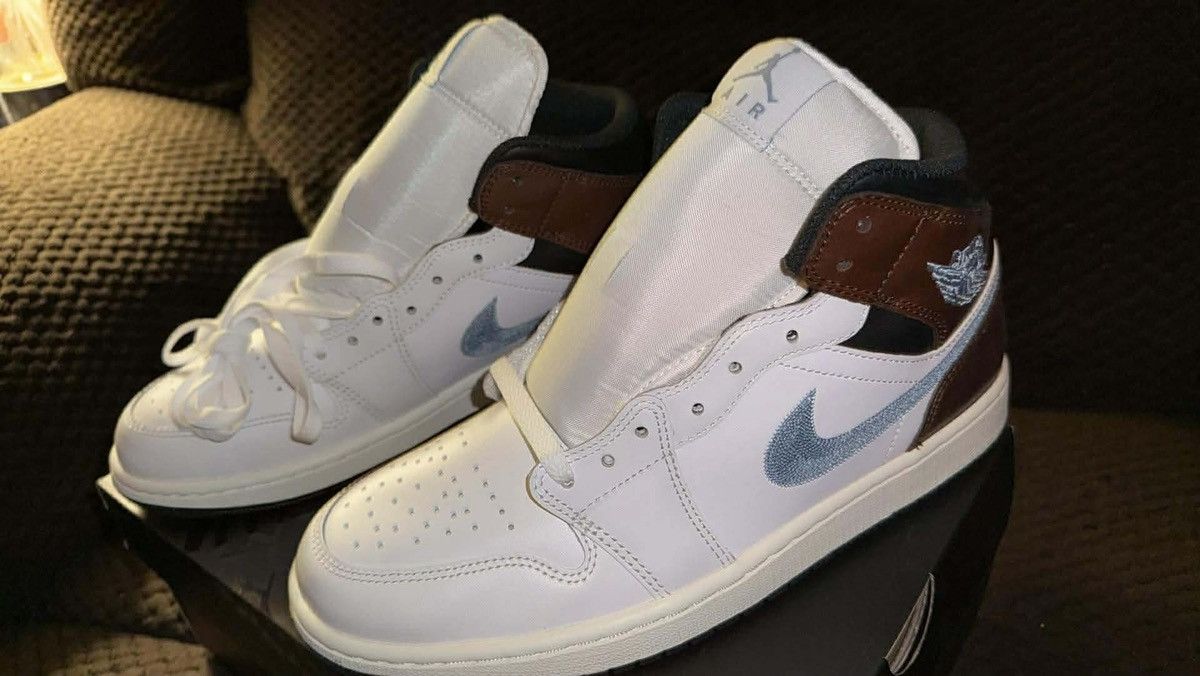 Jordan Brand Nike Jordan 1 retro SE Mid “UNC Mocha” New w/ OG Box! size 8 Size US 8 / EU 41 - 8 Thumbnail