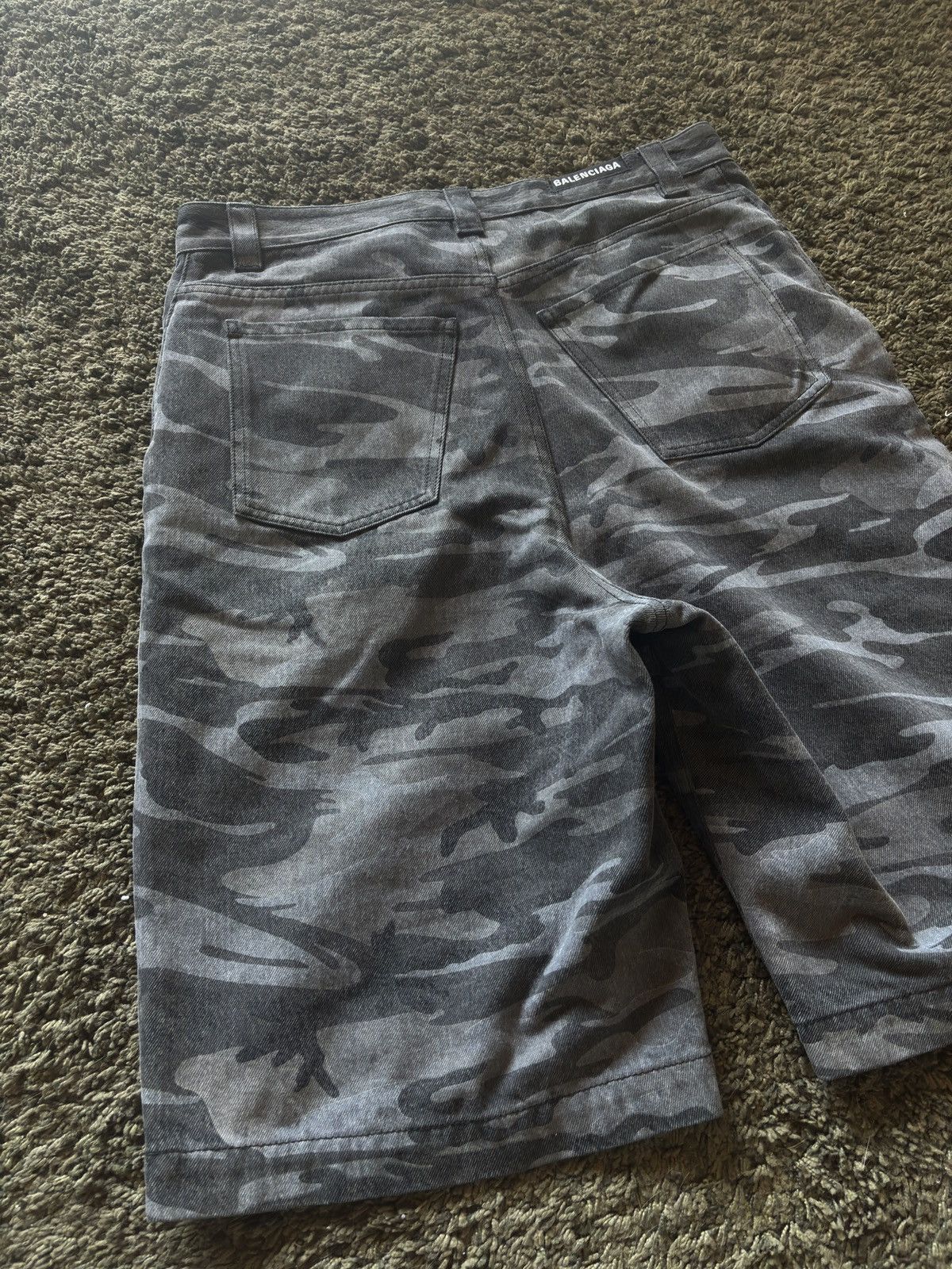 Balenciaga SS20 Balenciaga Skater Denim Camo Blue Black Grey Shorts Size US 32 / EU 48 - 5 Thumbnail