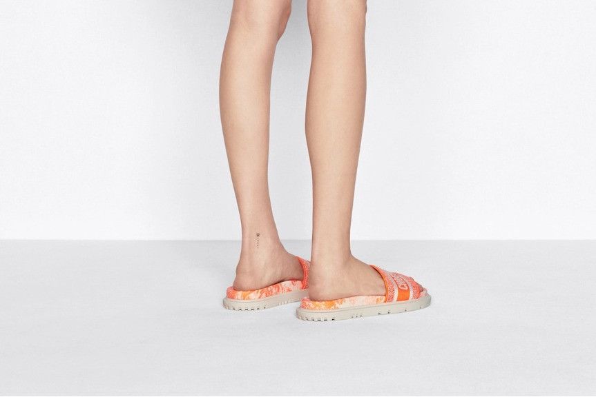 Dior o1w1db10724 Dway Slides in Orange/White Size US 7 / IT 37 - 8 Thumbnail