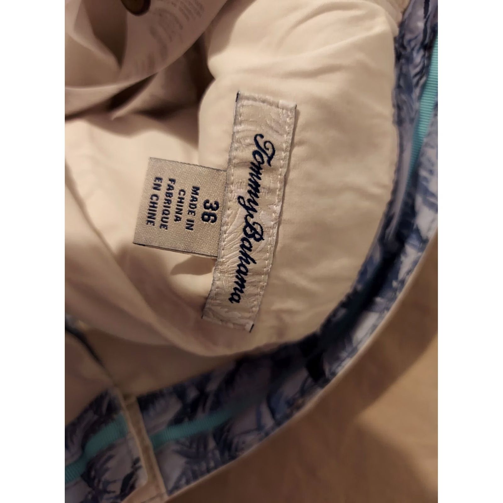 Tommy Bahama Tommy Bahama Shorts Mens Chino Cotton Beige 36 Regular 36 38 Khaki Pants Size US 36 / EU 52 - 3 Thumbnail