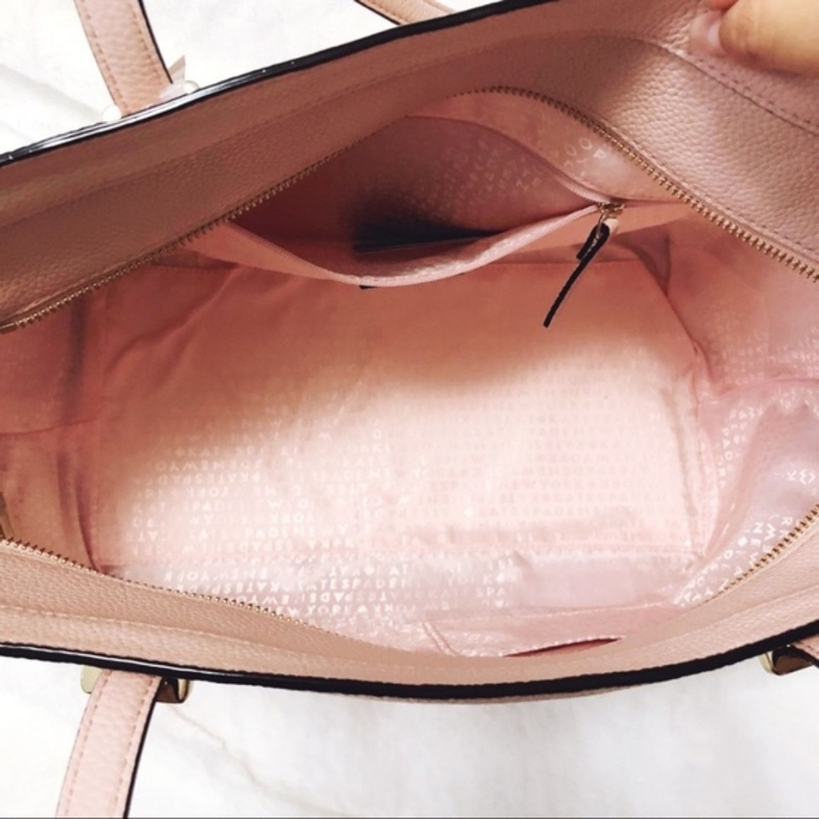 Kate Spade Kate Spade Light Pink Remmi Leather Tote Size ONE SIZE - 3 Thumbnail