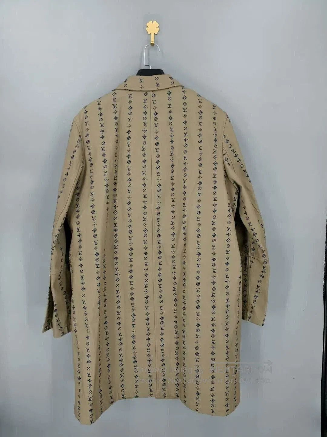 Louis Vuitton louis vuitton long coat with floral print. Size US L / EU 52-54 / 3 - 2 Thumbnail