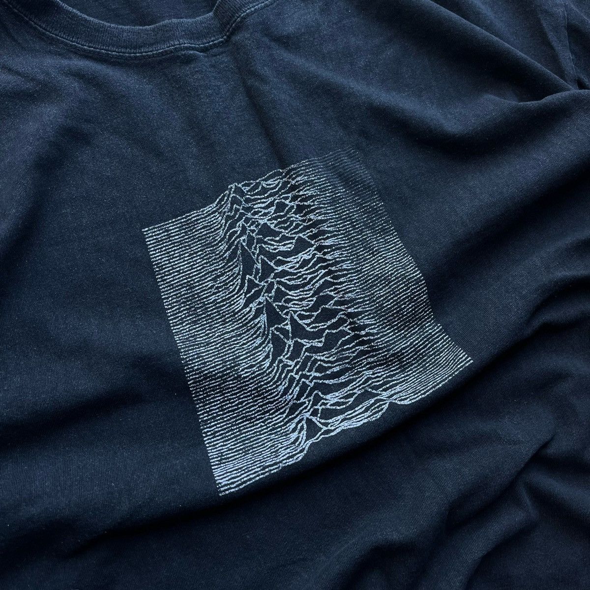 Joy Division × Vintage joy division 90s vintage music print black tshirt washed XL Size US XL / EU 56 / 4 - 2 Thumbnail