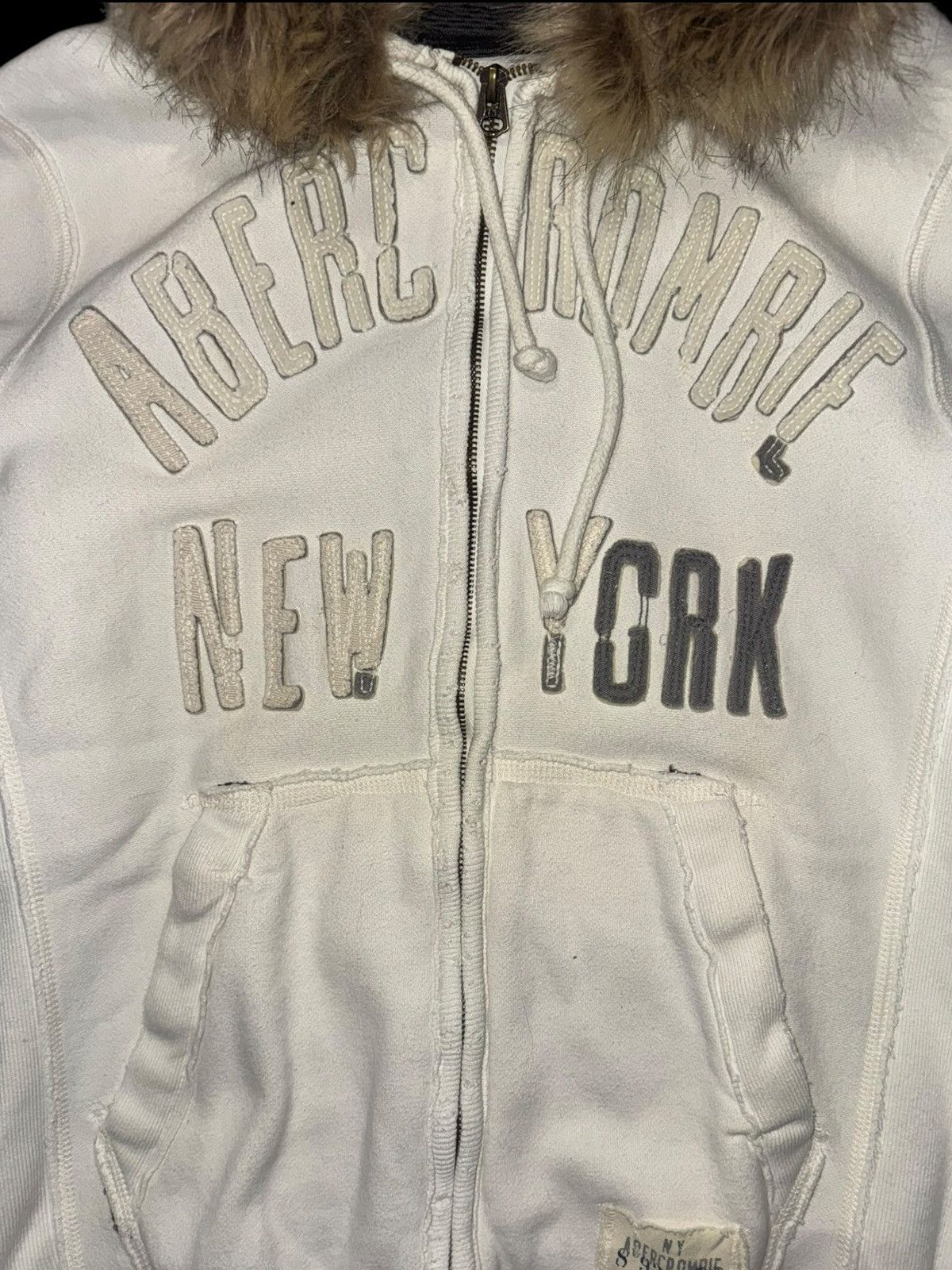 Abercrombie & Fitch Abercrombie & Fitch Zip-Hoodie Fur Hoodie Size US S / EU 44-46 / 1 - 2 Thumbnail