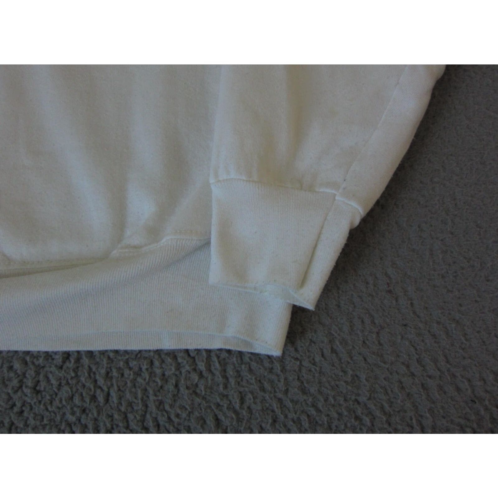 Fruit Of The Loom VINTAGE Fruit of the Loom Sweatshirt Mens L White 90s Crew Neck Logo Pullover Shirt Size US L / EU 52-54 / 3 - 6 Thumbnail