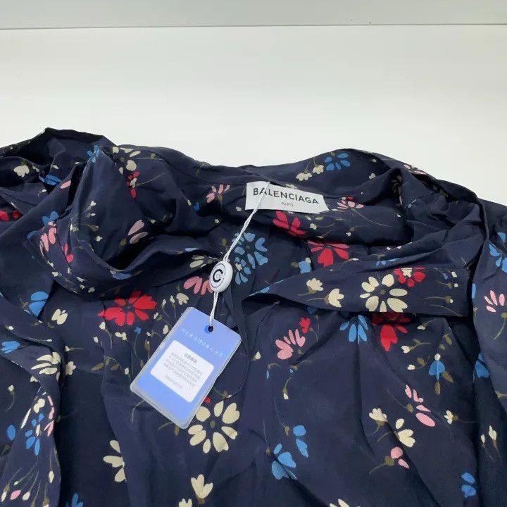 Balenciaga Balenciaga Balenciaga Casual Fashion Long Sleeve TShirt -2 Size US S / EU 44-46 / 1 - 6 Thumbnail