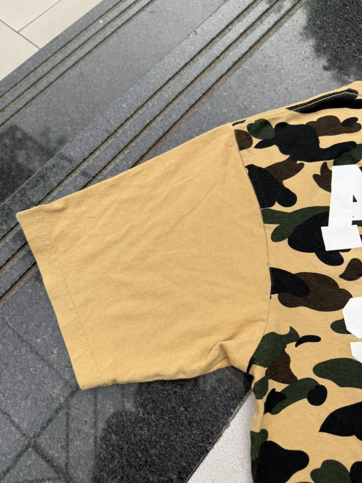 Vintage 90’s BAPE BATHING APE APES STRONGER RARE MULTI LOGO TSHIRT Size US M / EU 48-50 / 2 - 10 Thumbnail