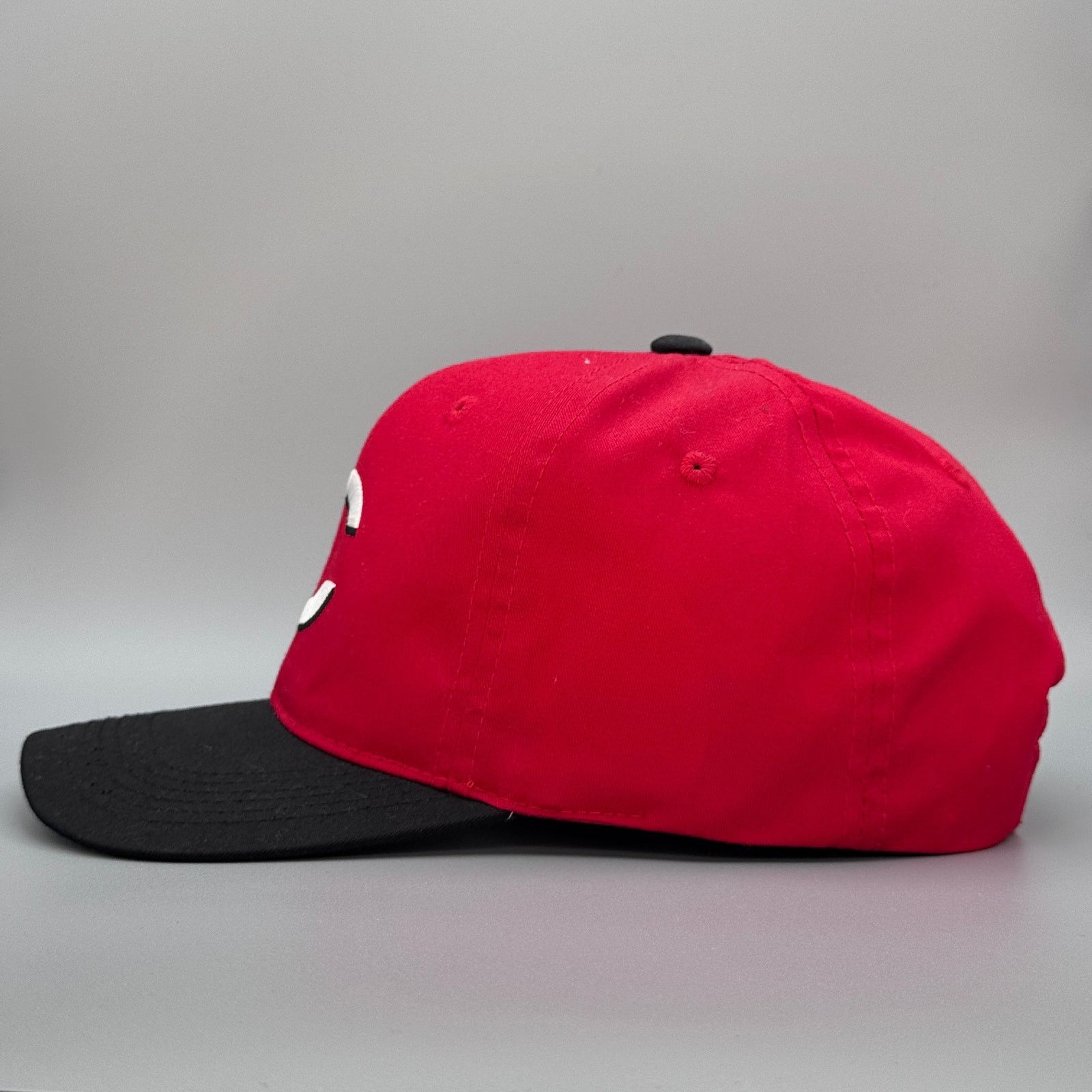 MLB Vintage '90s Cincinatti Reds Cotton Twill MLB Logo Hat Size ONE SIZE - 2 Thumbnail