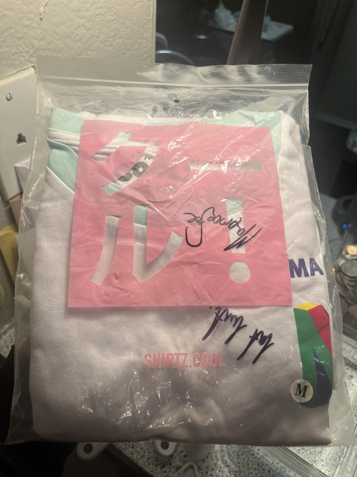 Cool Shirtz MOEFOE⁶⁴ Cool Shirtz Signed by Maxmoefoe & Anything4views Size US M / EU 48-50 / 2 - 1 Thumbnail