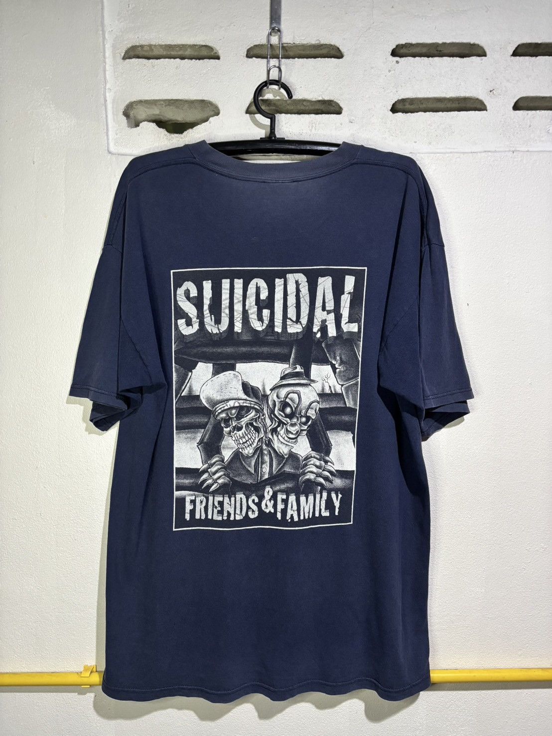 Band Tees Vintage Suicidal Family Size US XL / EU 56 / 4 - 4 Thumbnail