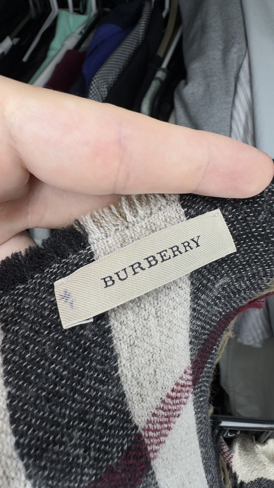 Burberry Burberry Check Wool Scarf Classic Beige Black Red (160×40cm) Size ONE SIZE - 4 Thumbnail