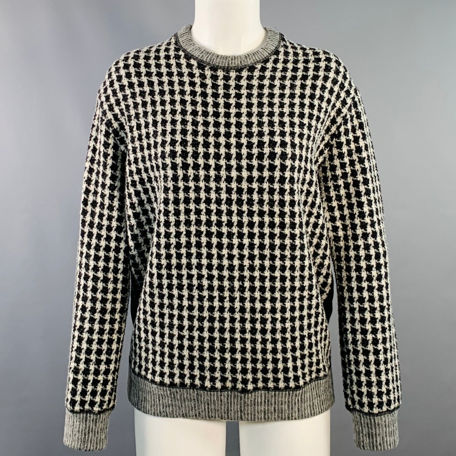 Sandro Size S Black Grey Wool Blend Houndstooth Crew Neck Pullover Size S / US 4 / IT 40 - 1 Thumbnail