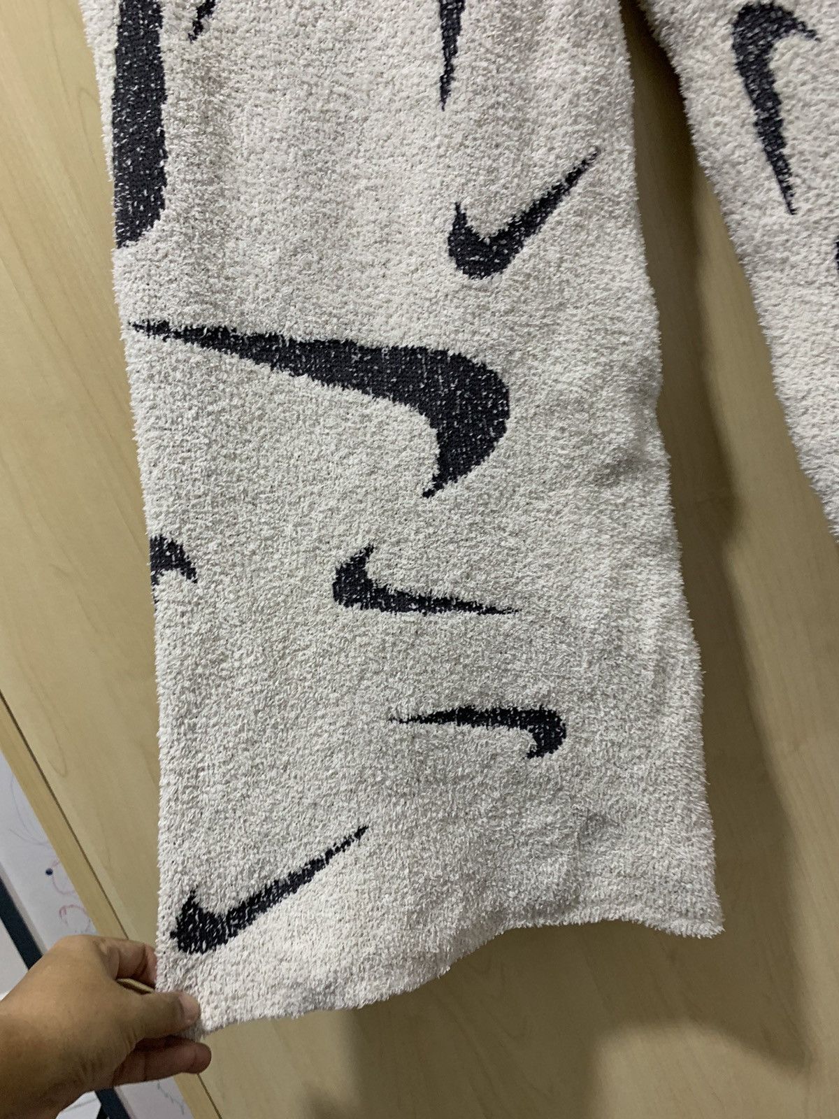 Japanese Brand Nike jogger sweatpants fleece big logo wide leg pants Size 27" / US 4 / IT 40 - 4 Thumbnail