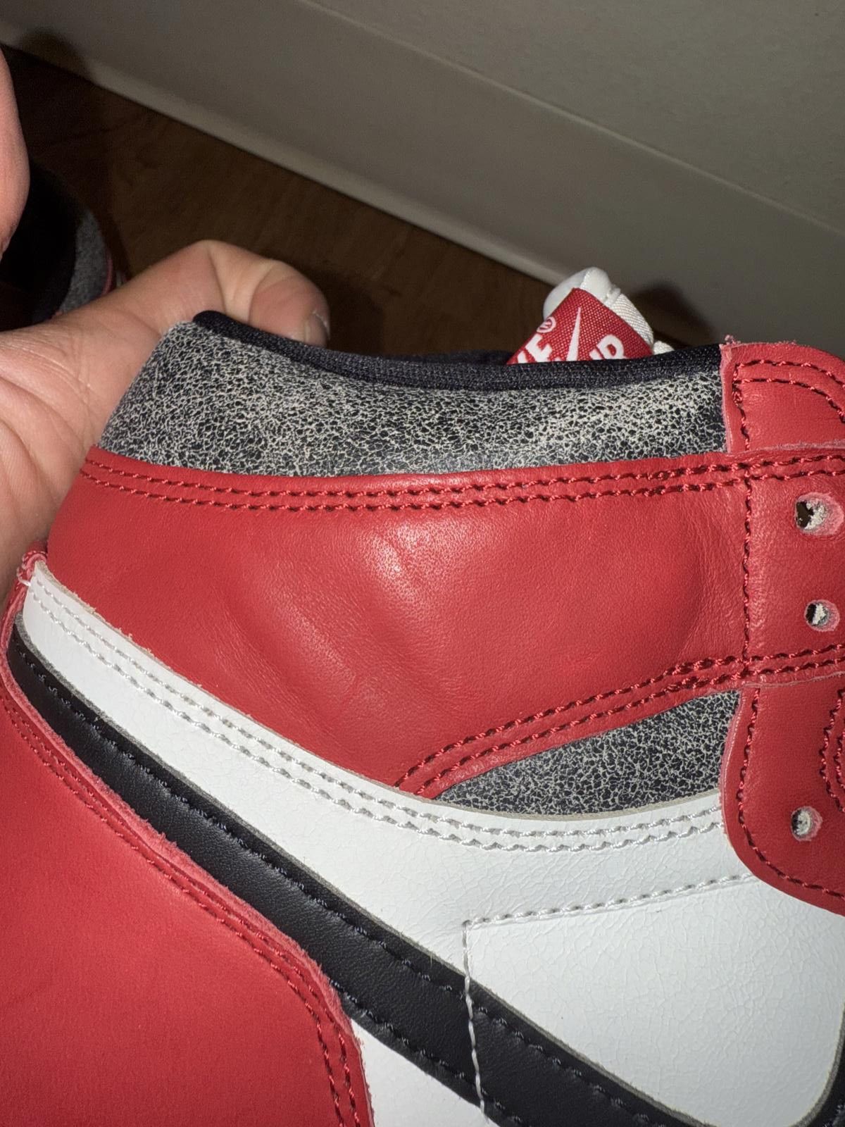 Jordan Brand Jordan 1 Retro High OG Chicago Lost And Found Size US 11.5 / EU 44-45 - 8 Thumbnail