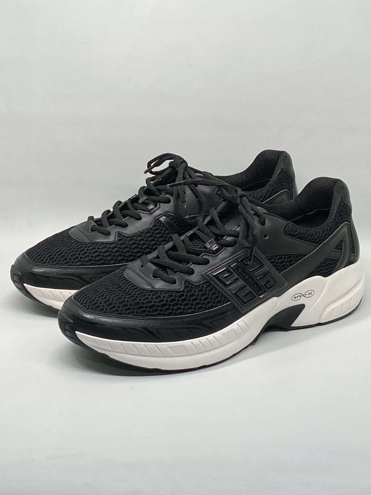 Givenchy Givenchy NFNTY-52 Low Top Sneaker size 45/us size 12 Size US 12 / EU 45 - 1 Thumbnail