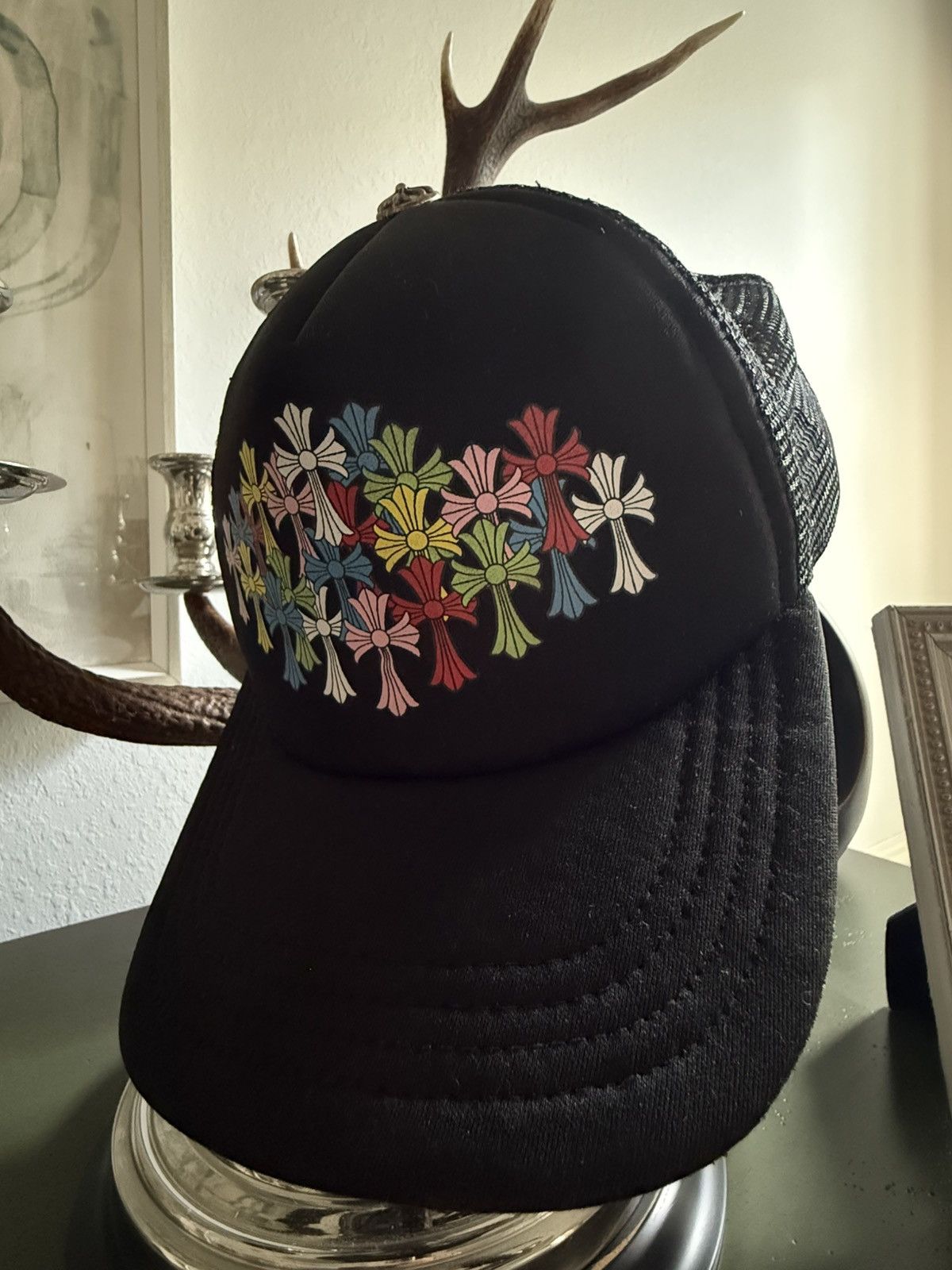 Chrome Hearts Multicolor Cross Trucker Hat – OS – Rare