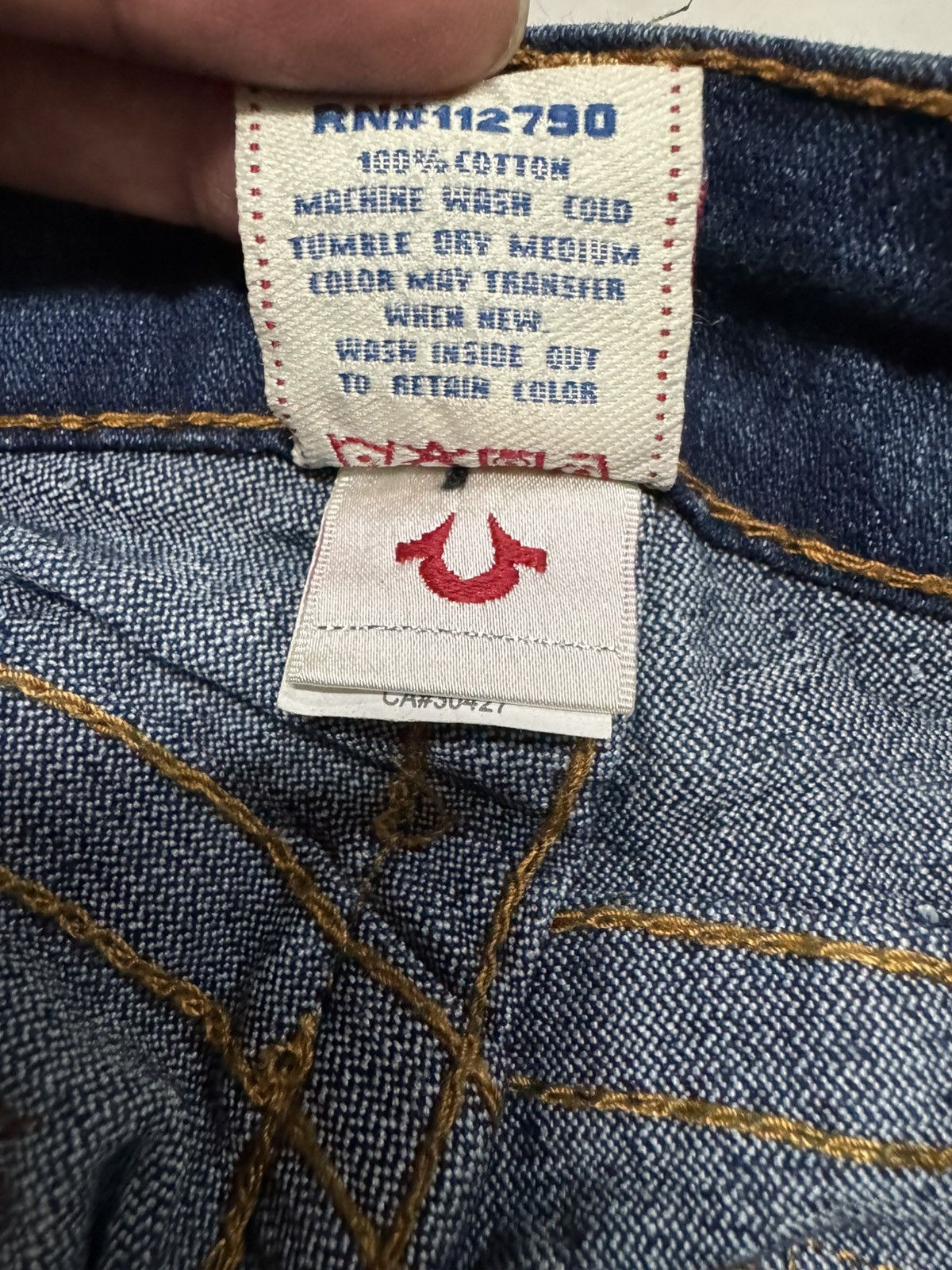 True Religion 💥RARE💥TRUE RELIGION INDIGO FLARE TWIST LEG GOLD LOGO RARE Size US 28 / EU 44 - 10 Thumbnail