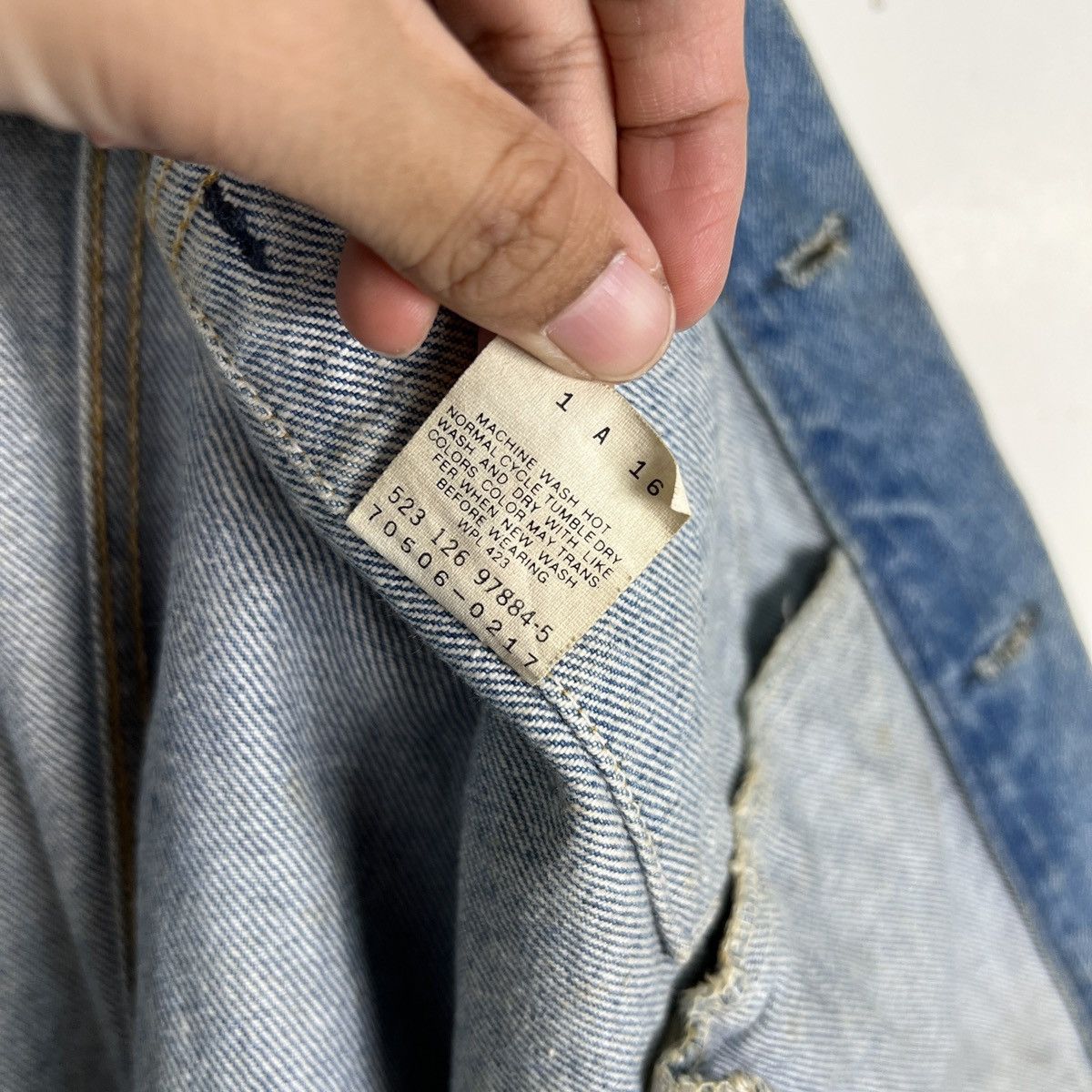 Levi's 🔥 90s VINTAGE LEVIS 70506 TRUCKER JACKET MADE IN USA Size US L / EU 52-54 / 3 - 17 Thumbnail