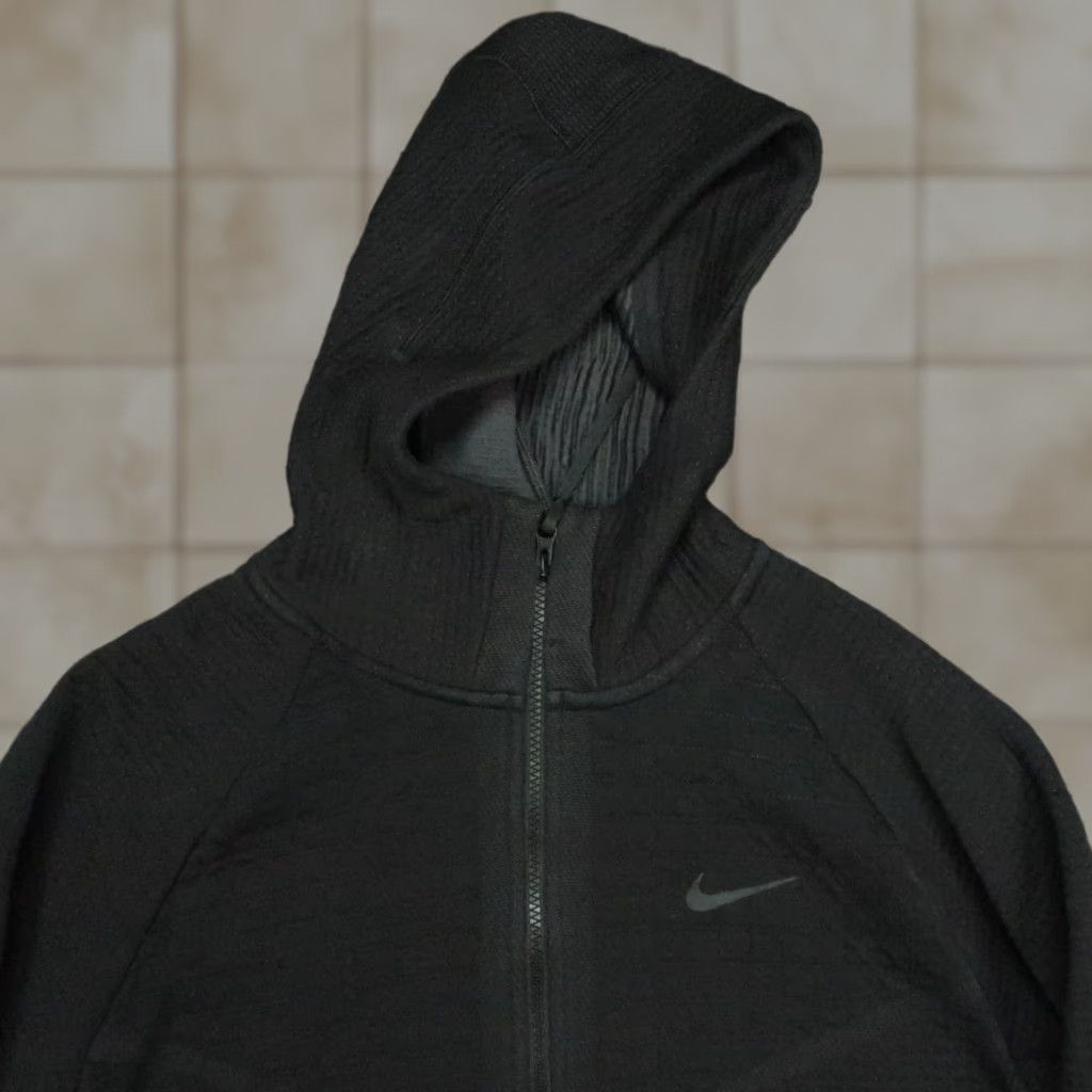 Nike Nike Hoodie Mens Large Black Full Zip Hooded Pockets Athletic Sportswear Full Zip Jacket Size US L / EU 52-54 / 3 - 1 Thumbnail