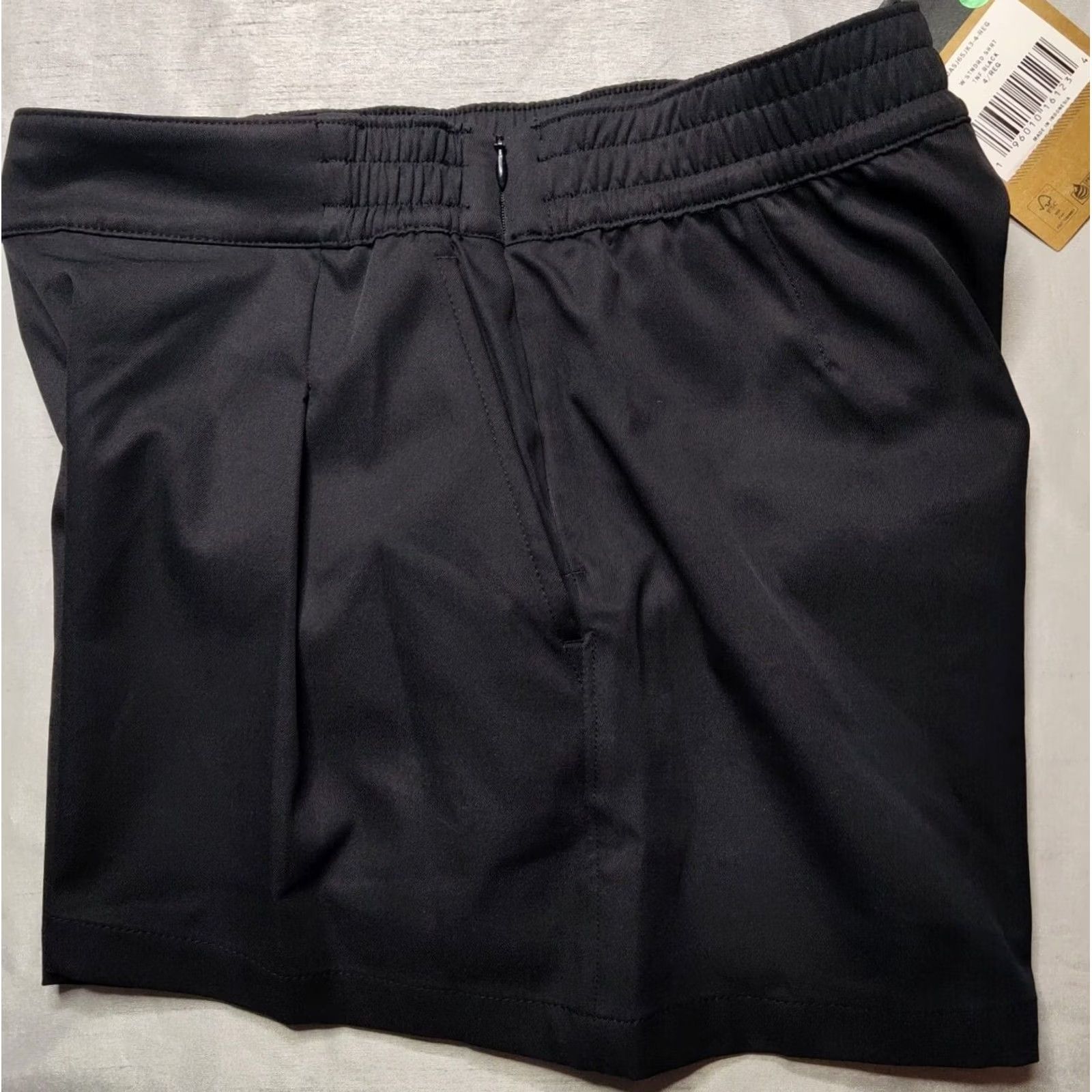 The North Face THE NORTH FACE Women Shorts Black Size 4 4" Side Zip Athletic Activewear NEW Size 27" / US 4 / IT 40 - 2 Thumbnail