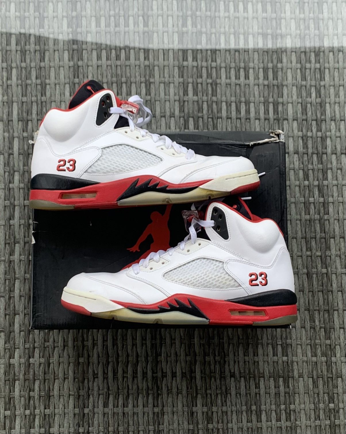 Jordan Brand Air Jordan 5 Retro Fire Red (2013) Size US 12 / EU 45 - 1 Thumbnail
