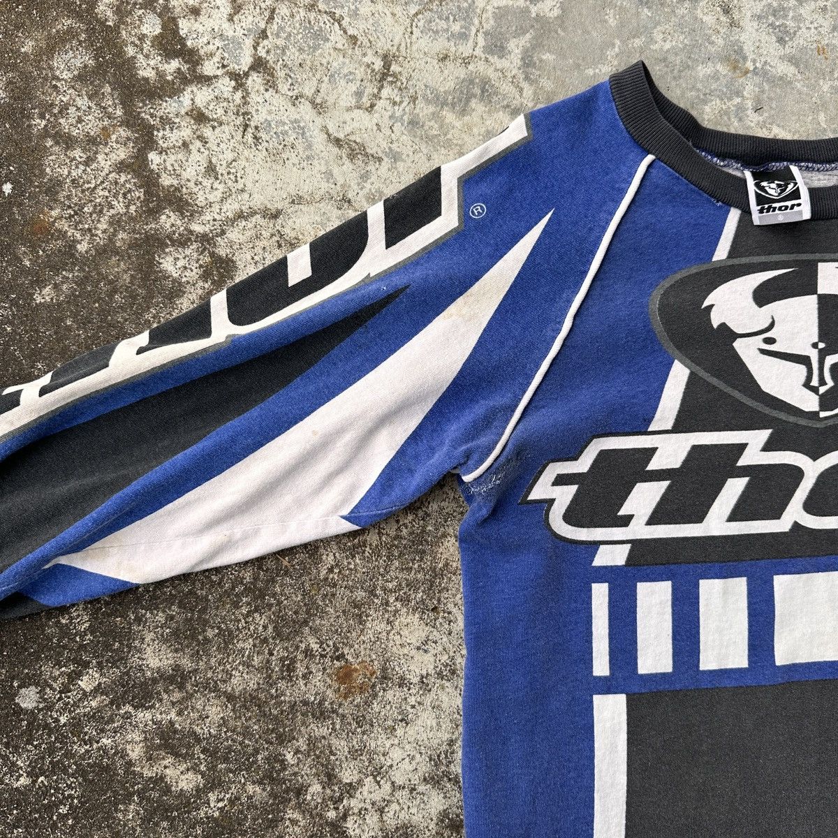 Fox Racing Thor Bull Dirt Fox racing racer bike tee futuristic Size US M / EU 48-50 / 2 - 3 Thumbnail
