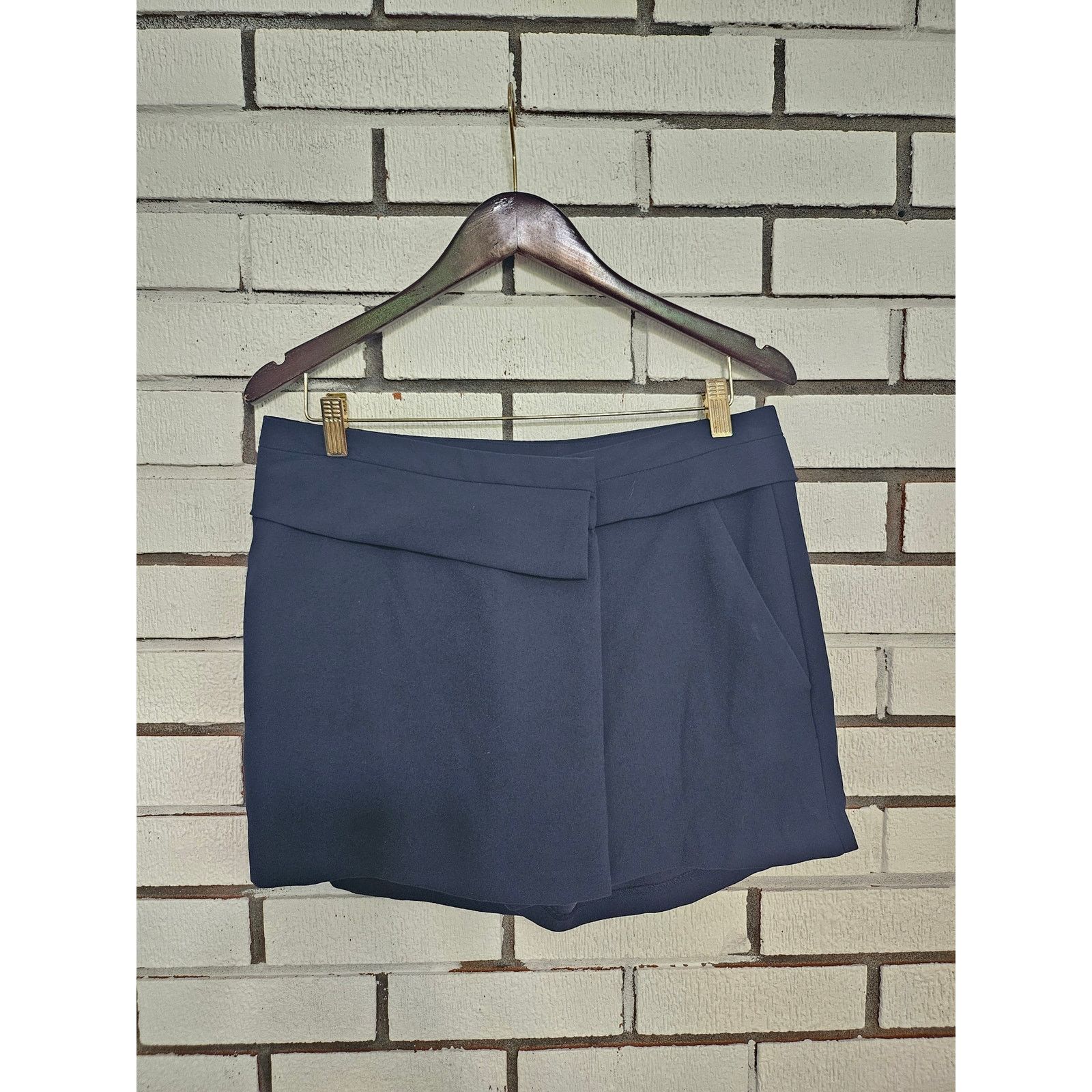 Banana Republic Banana Republic Womens Navy Skort Size 8 Size 30" / US 8 / IT 44 - 1 Thumbnail