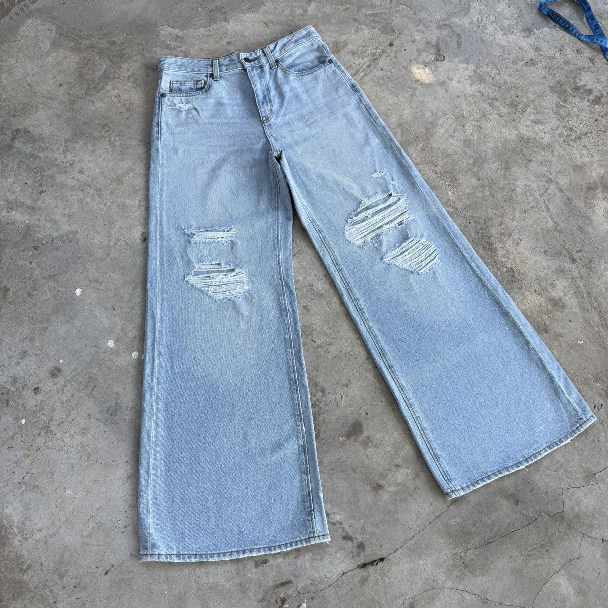 Japanese Brand W29x29.5 Vintage Japanese Wide Leg Distressed Denim Jean Size US 29 - 2 Thumbnail