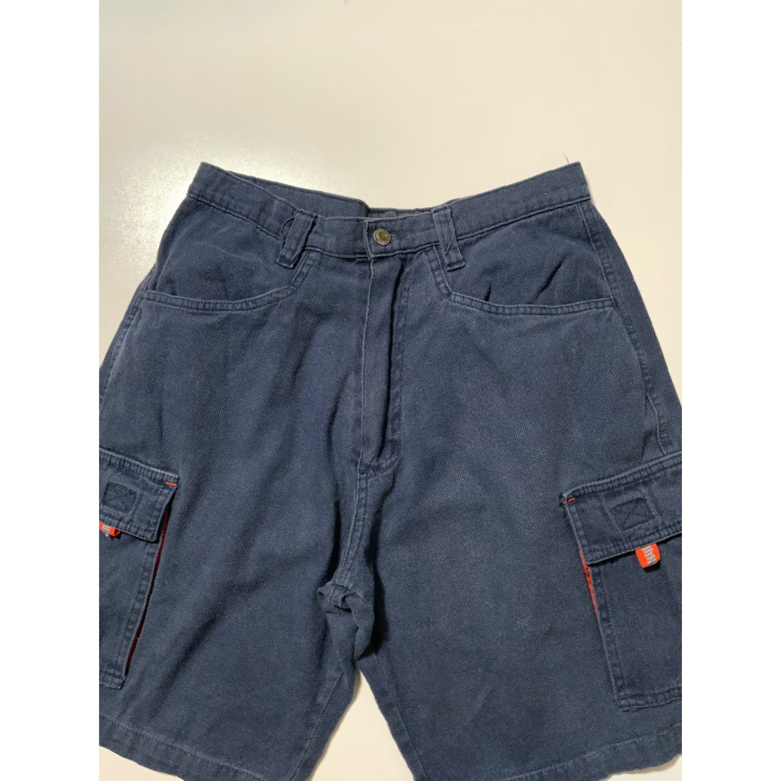 4SDESIGNS VINTAGE Town & Country Designs Textured Cargo Skate Shorts Sz. 31 Mens Blue Cargo 31" Waist Inseam 10" Outseam 20.5" Size US 31 - 5 Thumbnail