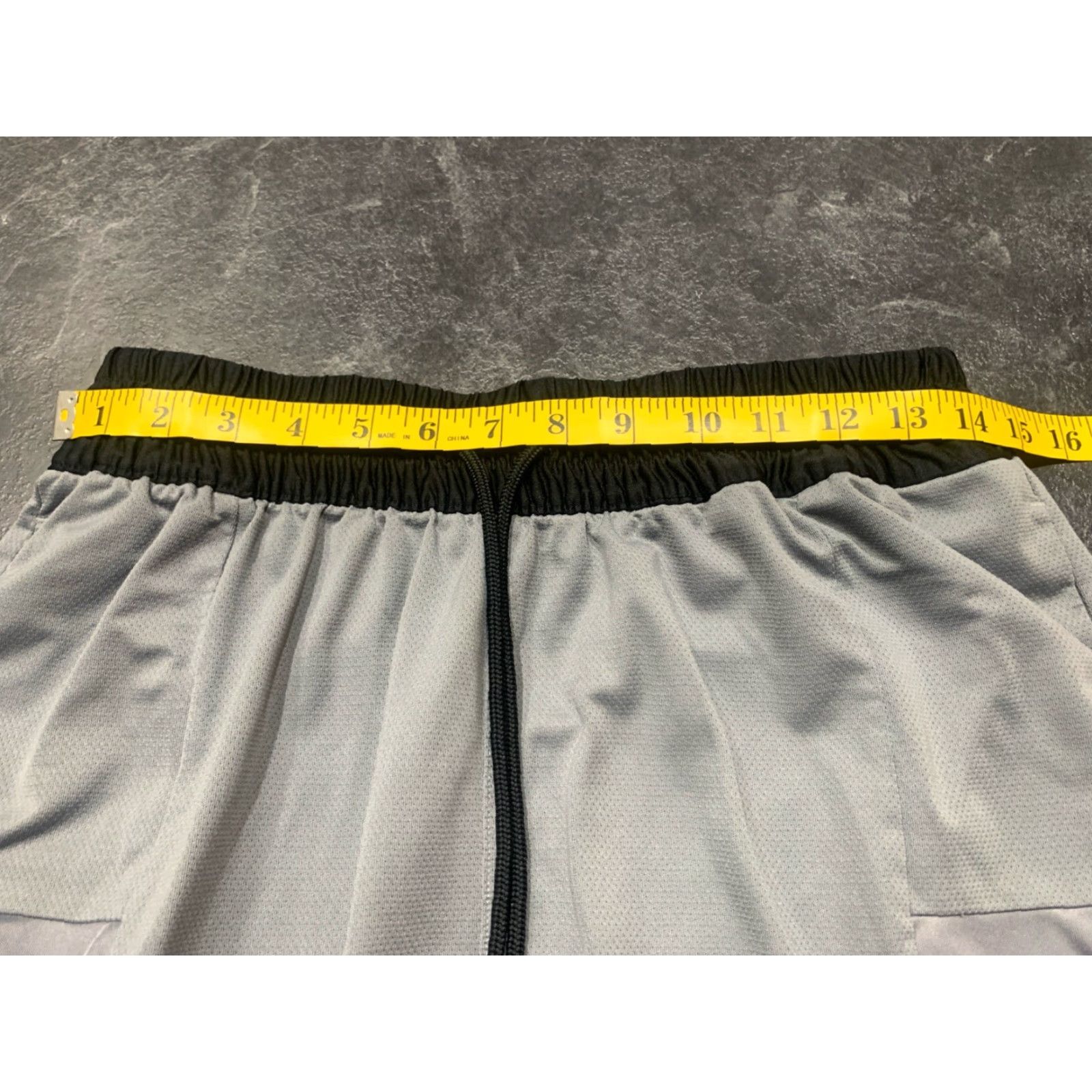 Adidas Adidas Basketball Shorts Men Medium Gray Climalite Pockets Athletic Activewear Size US 31 - 4 Thumbnail