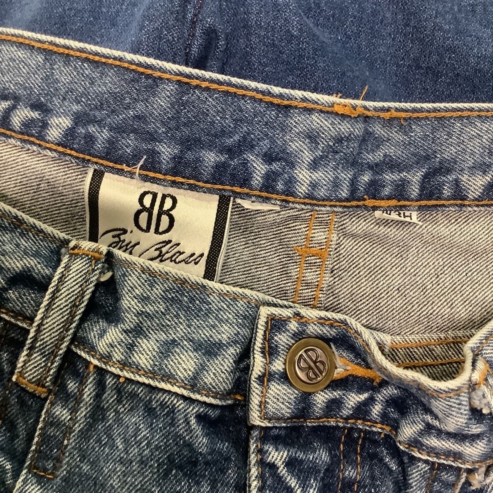 Vintage Vintage Bill Blass High Waist Stoned Wash Jeans Size 30" / US 8 / IT 44 - 4 Thumbnail