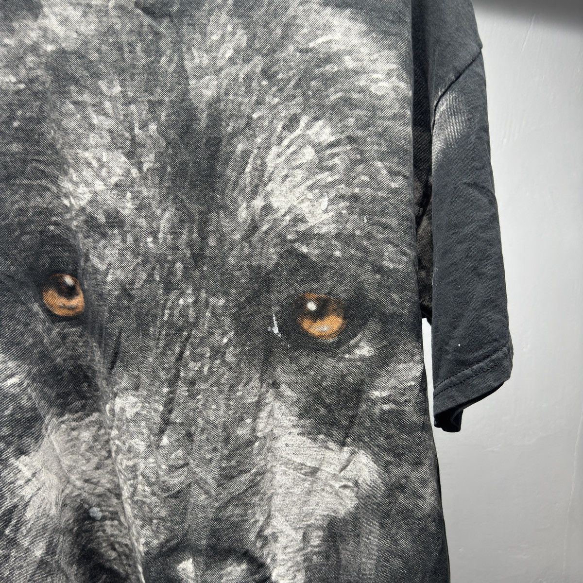 Vintage 90s Thrashed Faded Distressed Wolf Shirt ERD Grunge Chrome Size US L / EU 52-54 / 3 - 5 Thumbnail