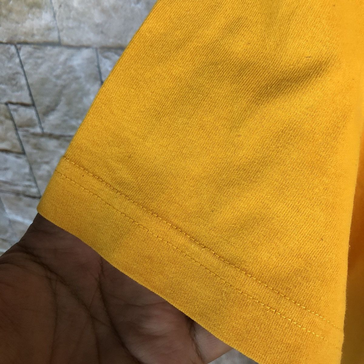 Adidas DL Adidas L.A. Lakers Kobe Bryant Yellow T-Shirt #A274 Size US M / EU 48-50 / 2 - 5 Thumbnail