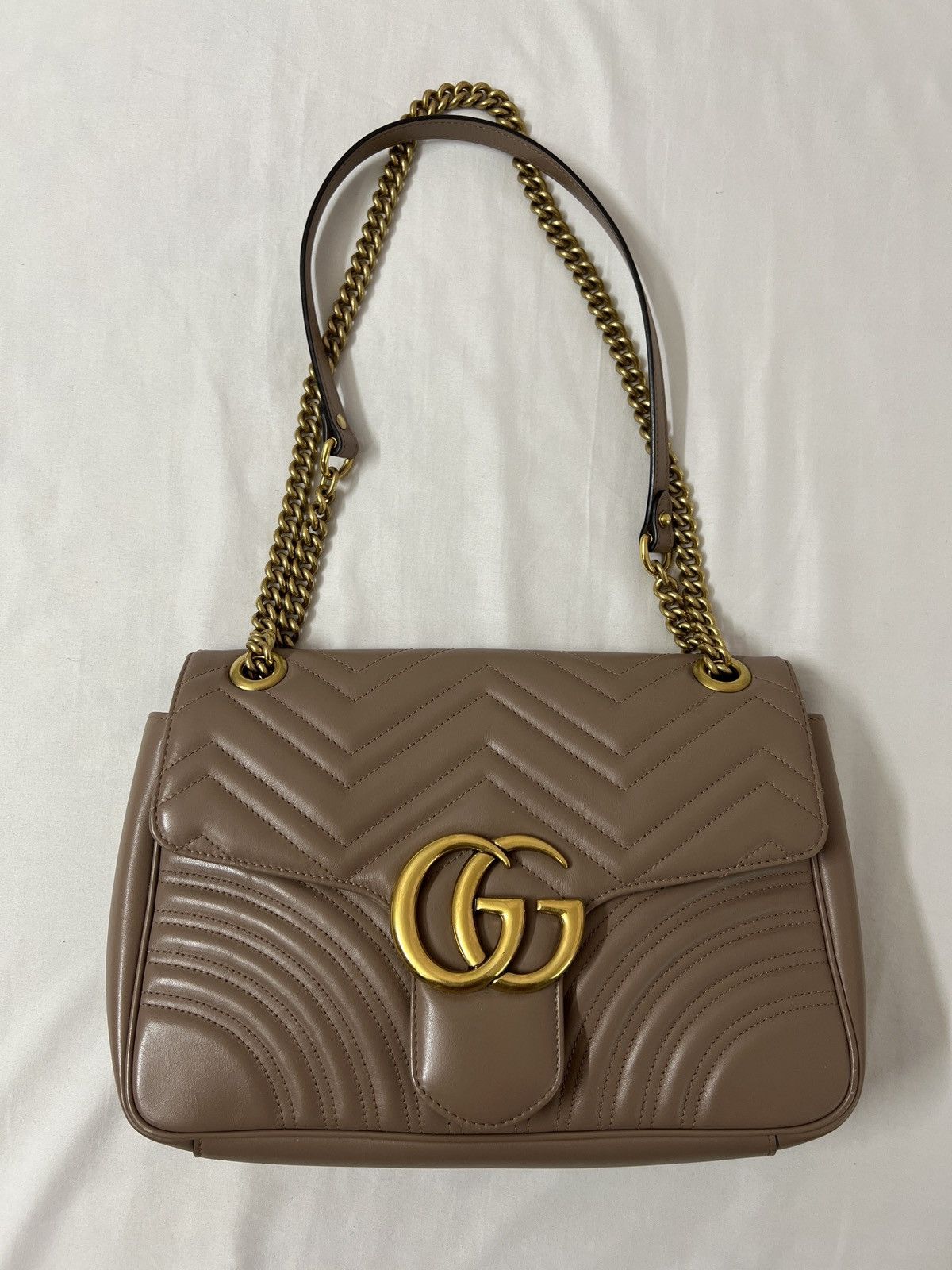 image of Gucci GG Marmont Matelasse Shoulder Leather Bag Purse Chain in Dusty Rose, Women's