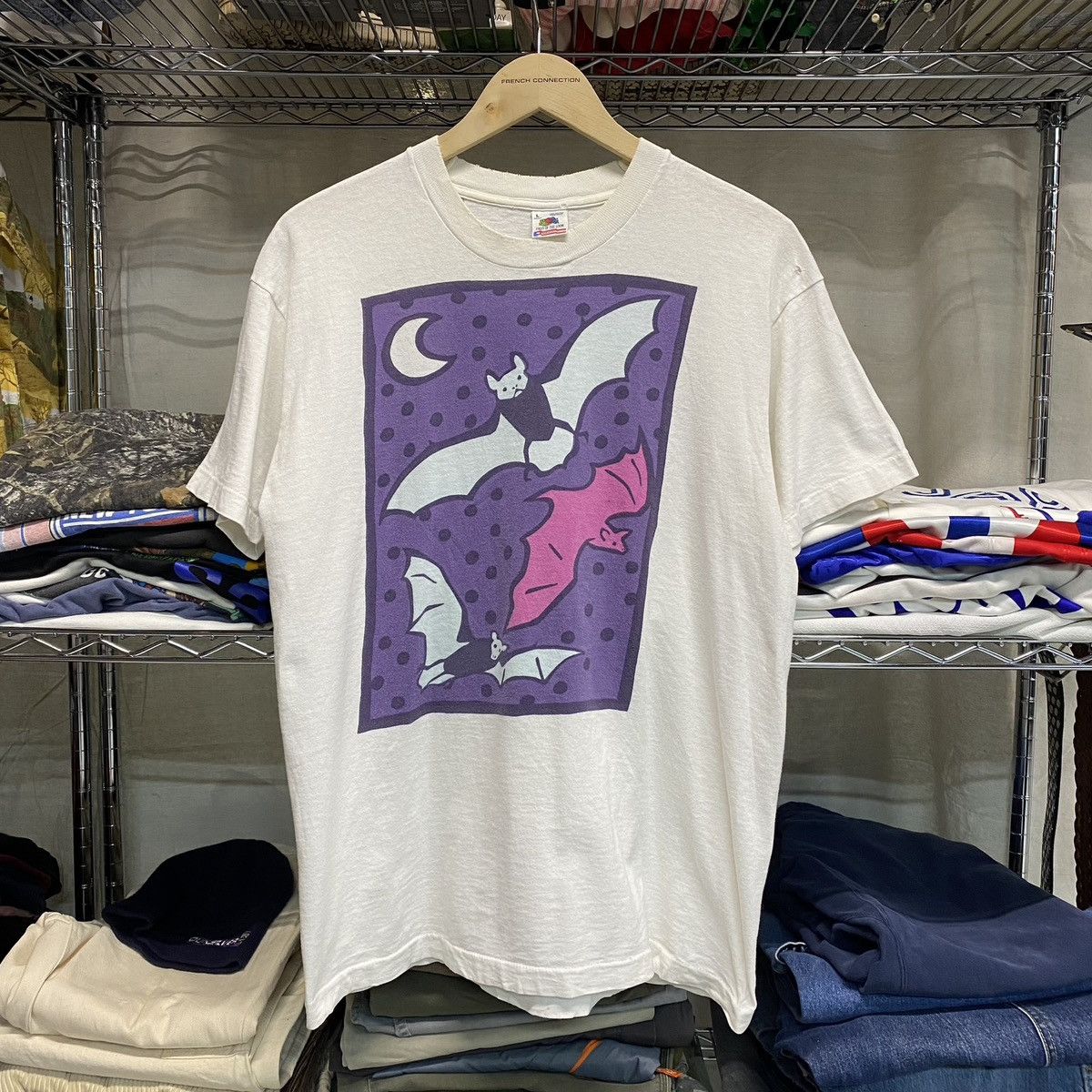 Vintage Crazy Vintage 1990s bat tshirt animal nature print Size US L / EU 52-54 / 3 - 2 Thumbnail