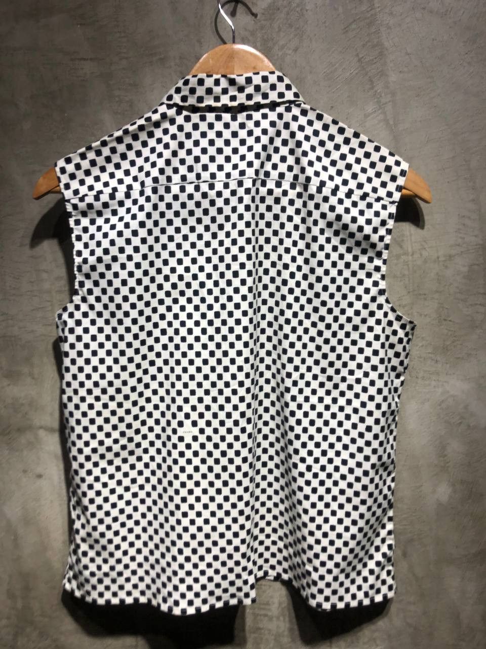 Prada Prada Button checkered Down sleeveless shirt Size S / US 4 / IT 40 - 2 Thumbnail
