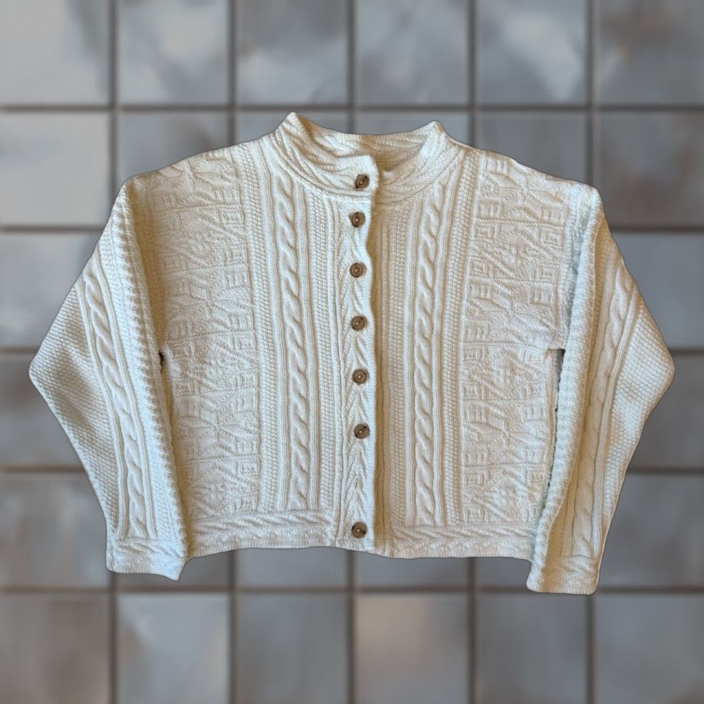 Vintage Vintage LL Bean Cardigan Women's Small White Cable Knit Snowflake Sweater Winter Size S / US 4 / IT 40 - 1 Thumbnail
