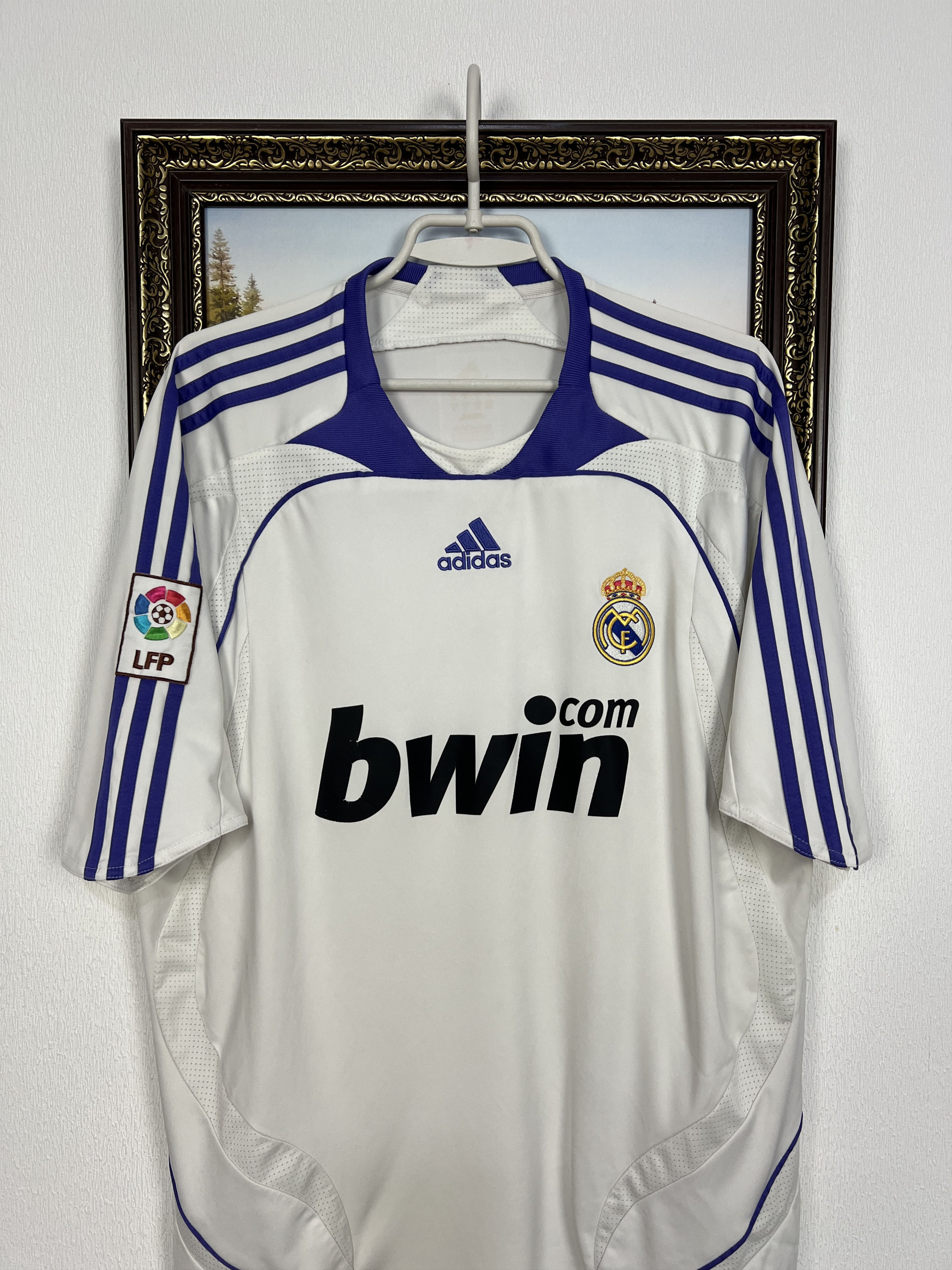 Adidas Real Madrid Home football shirt 2007 Soccer Adidas Jersey Size US XL / EU 56 / 4 - 2 Thumbnail