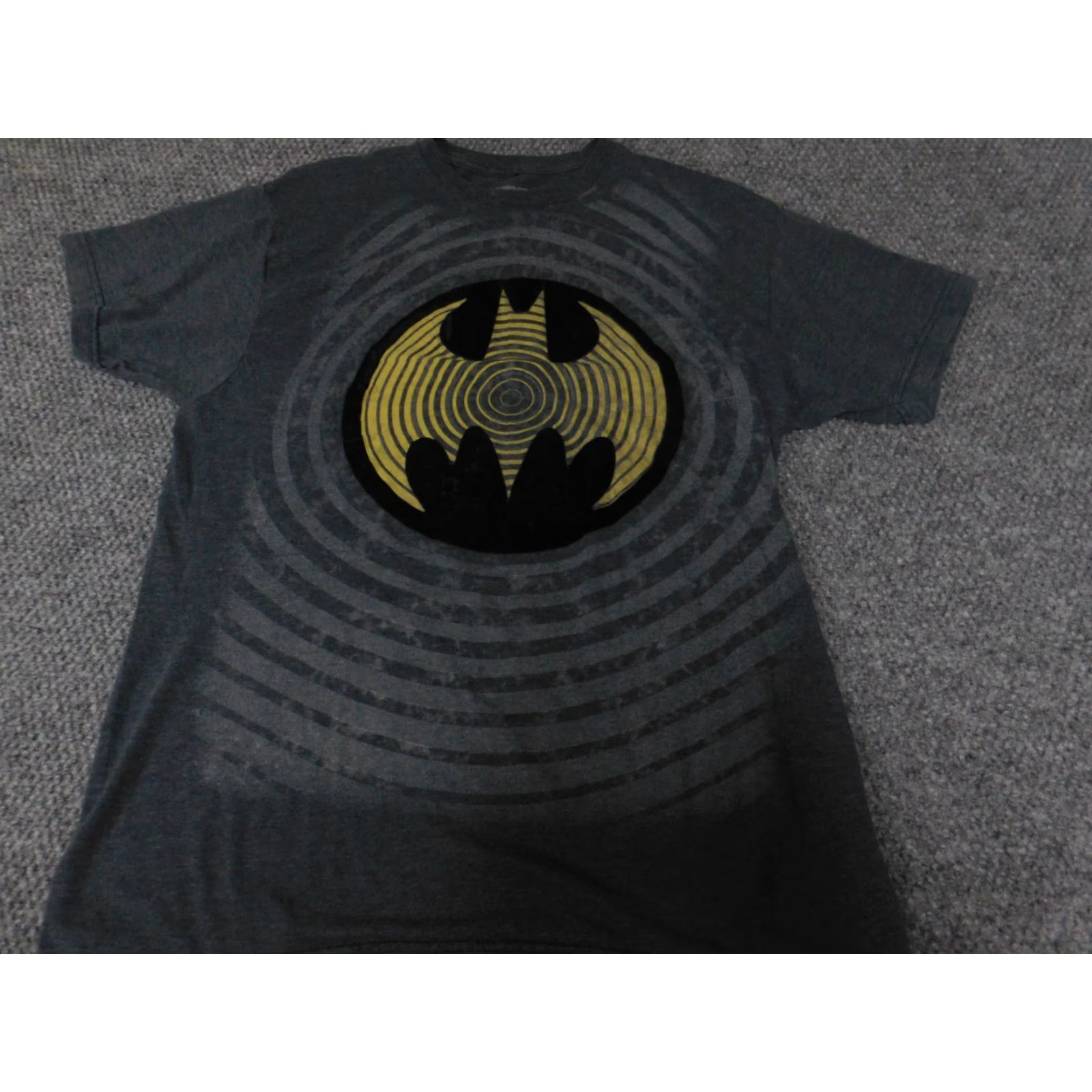 Vintage Red Tape Batman Shirt M Short Sleeve Gray Logo Mens Regular Cotton Polyester Size US M / EU 48-50 / 2 - 3 Thumbnail
