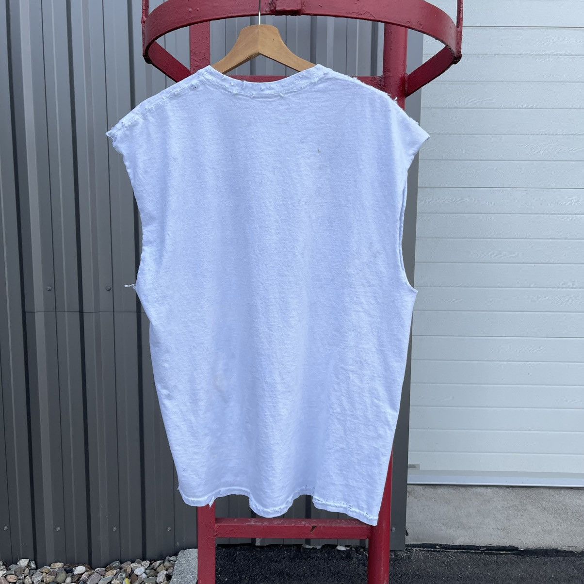 Oakley VINTAGE Y2K OAKLEY SLEEVELESS TEE TRASHED CUSTOM AVANT GARDE Size US L / EU 52-54 / 3 - 8 Thumbnail