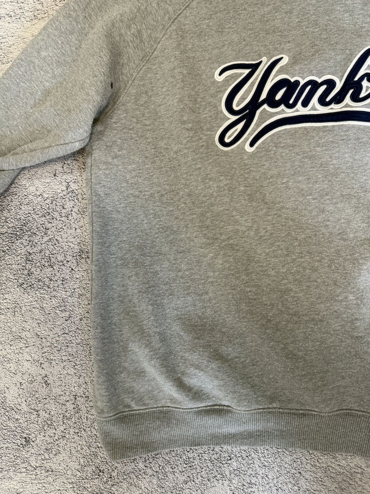 Adidas Vintage Adidas Yankees Sweatshirt MLB Spellout Logo Mens L Size US L / EU 52-54 / 3 - 21 Thumbnail