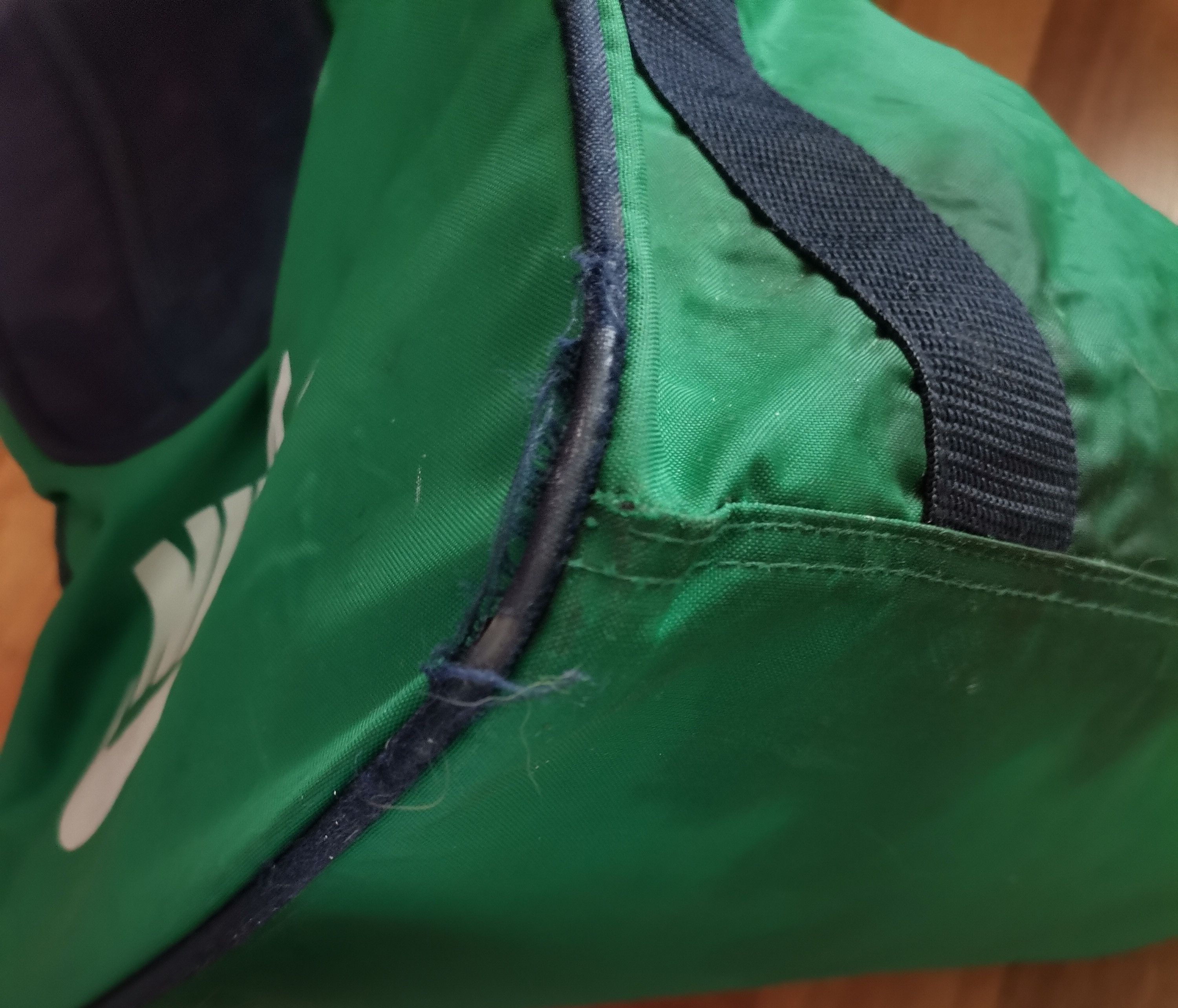 Nike Vintage Nike Duffle Bag Size ONE SIZE - 3 Thumbnail